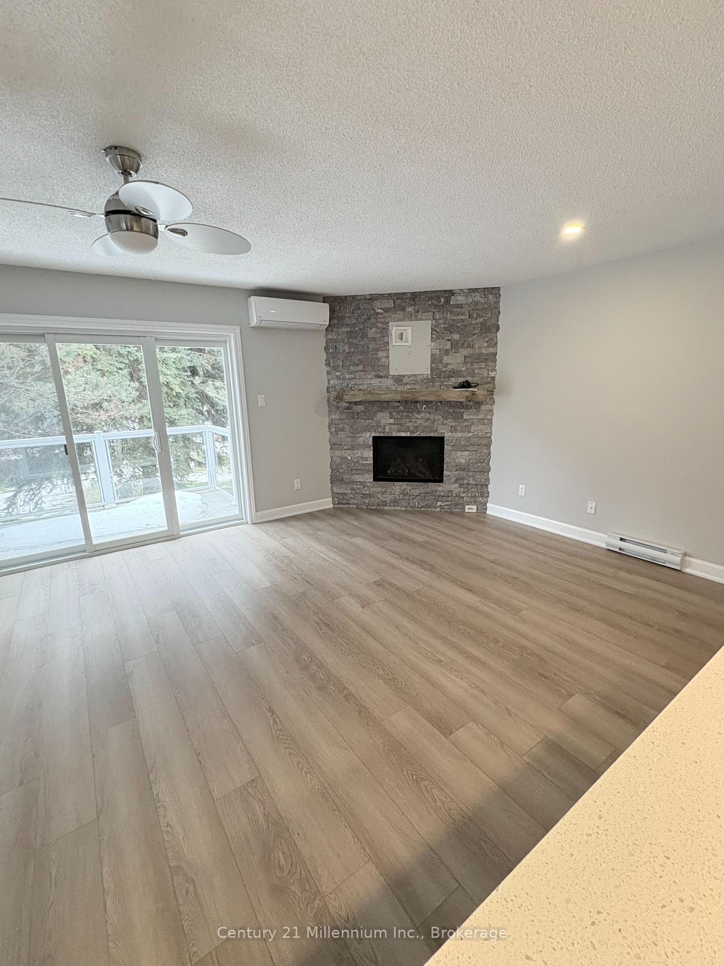 Photo 2 of Unit 60, 22 Ramblings Way E, Collingwood — HOMEH