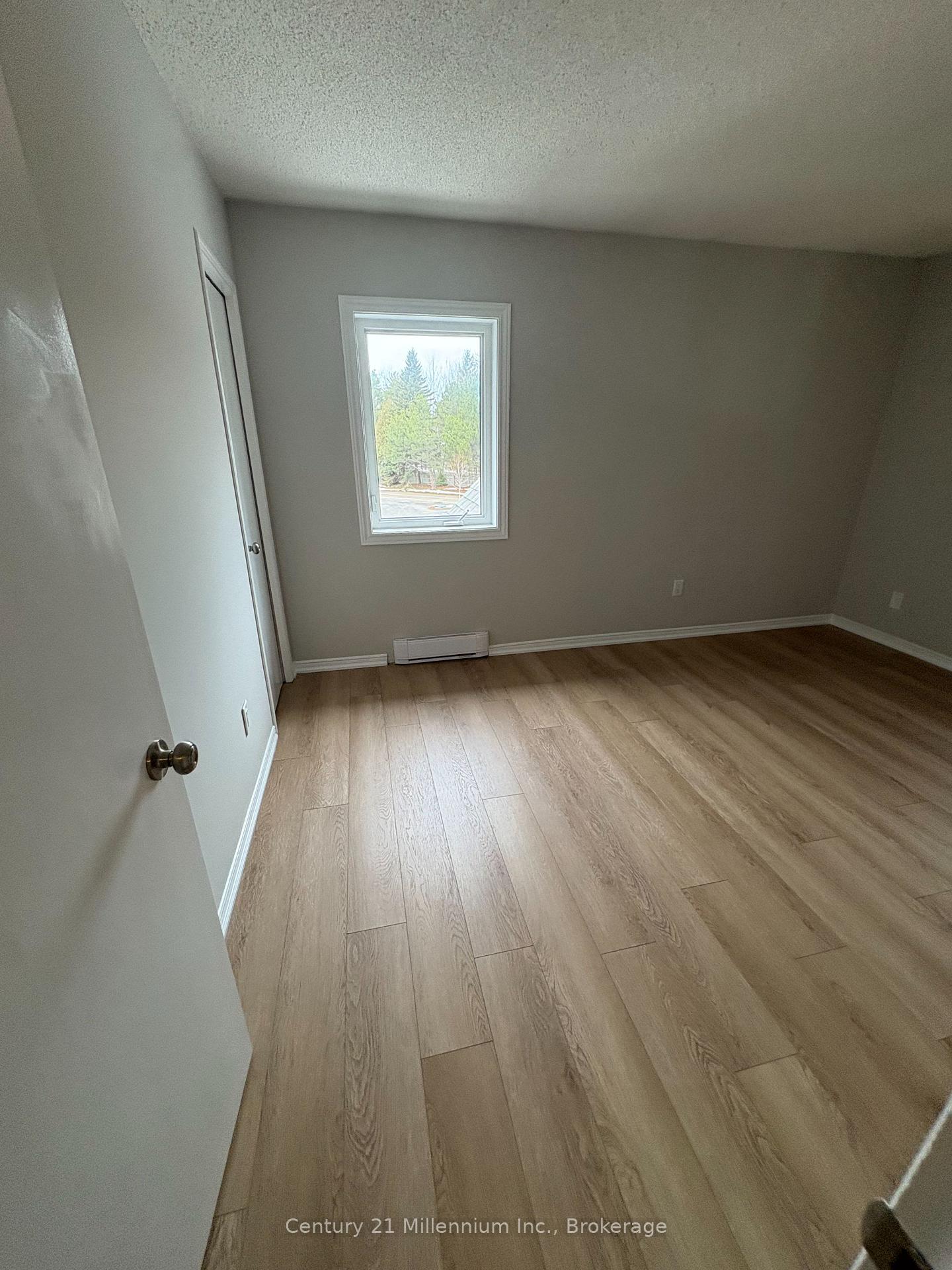 Photo 12 of Unit 60, 22 Ramblings Way E, Collingwood — HOMEH
