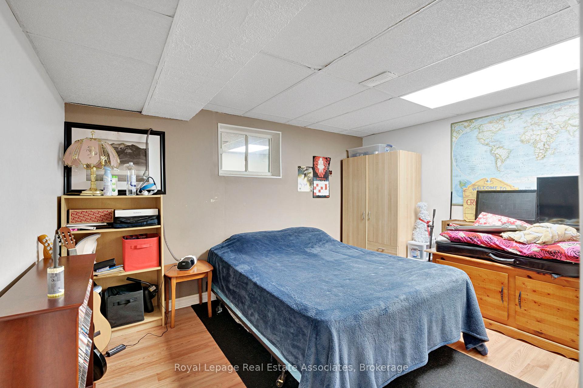 Photo 25 of 23 Madrid Crescent, Brampton, Central Park — HOMEH