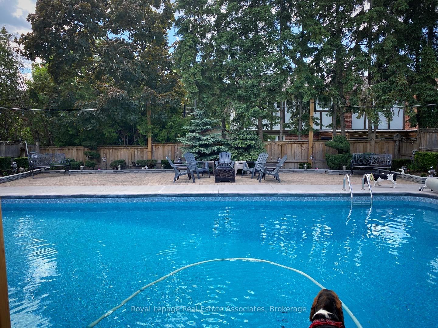 Photo 39 of 23 Madrid Crescent, Brampton, Central Park — HOMEH