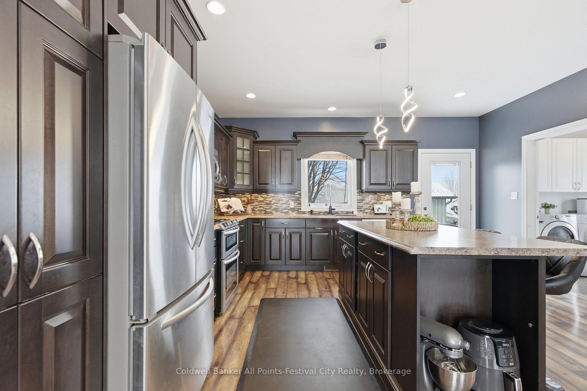 Photo 19 of 217 Britannia Road E, Goderich, Goderich (Town) — HOMEH