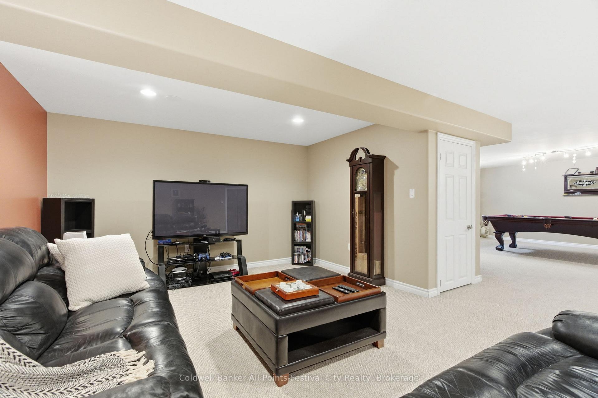 Photo 23 of 217 Britannia Road E, Goderich, Goderich (Town) — HOMEH