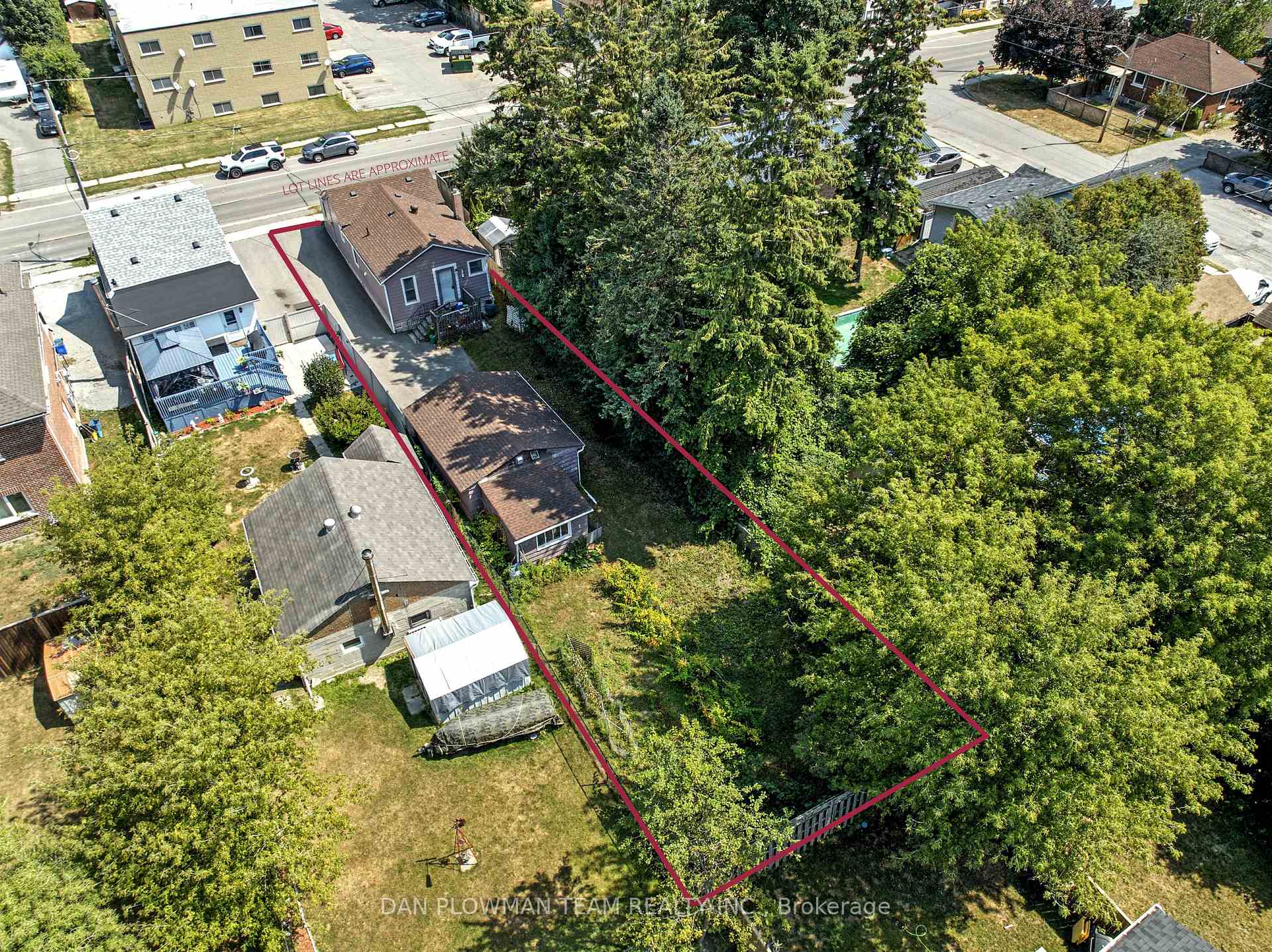 Photo 3 of 78 Ontario Street, Clarington, Bowmanville — HOMEH