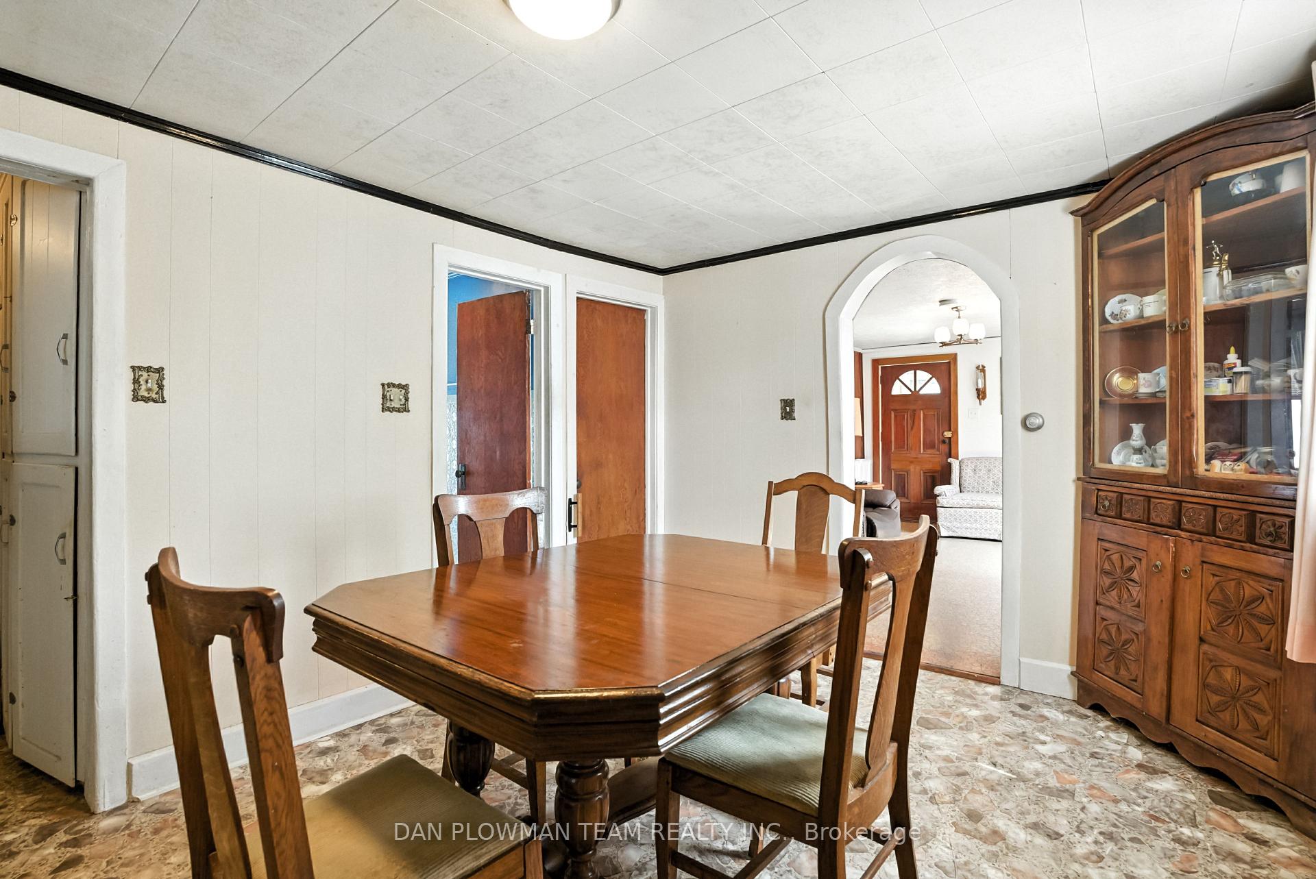 Photo 9 of 78 Ontario Street, Clarington, Bowmanville — HOMEH