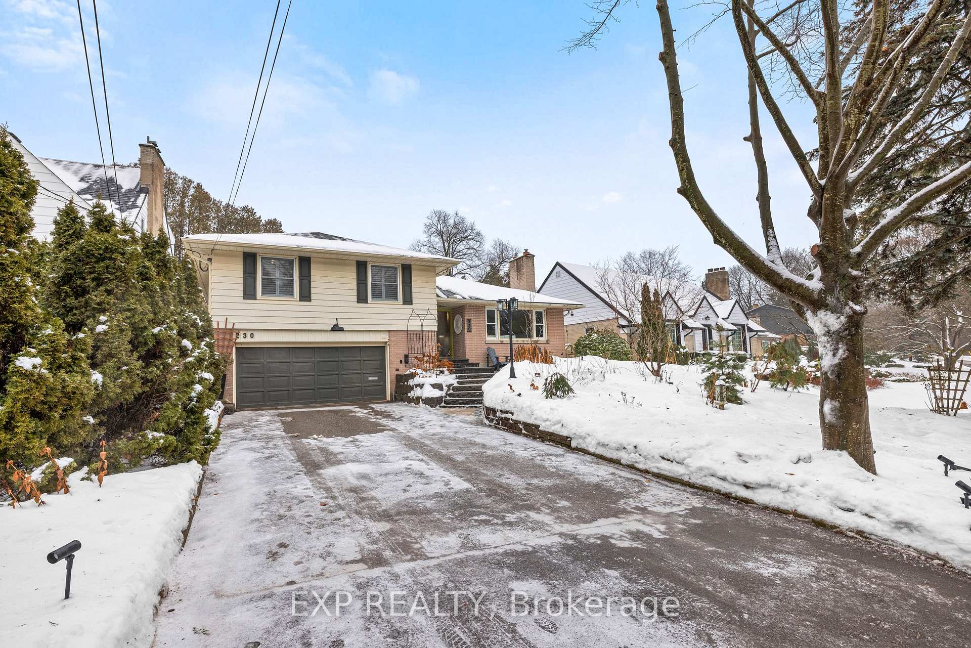 Front of 230 Glenwood Crescent