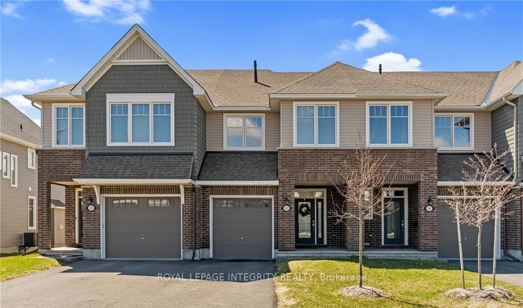 Front of 165 Angelonia Crescent