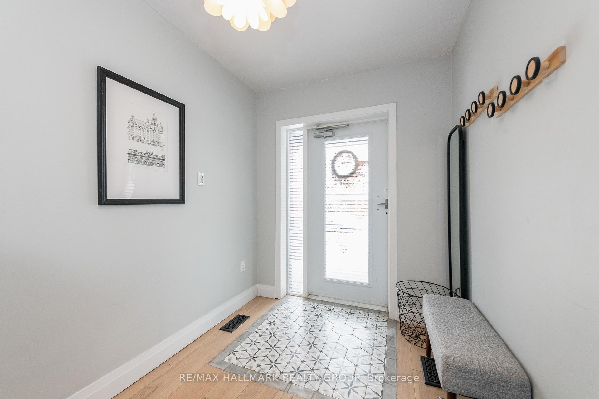 Photo 17 of 133 Bayswater Avenue, Ottawa, Hintonburg — HOMEH