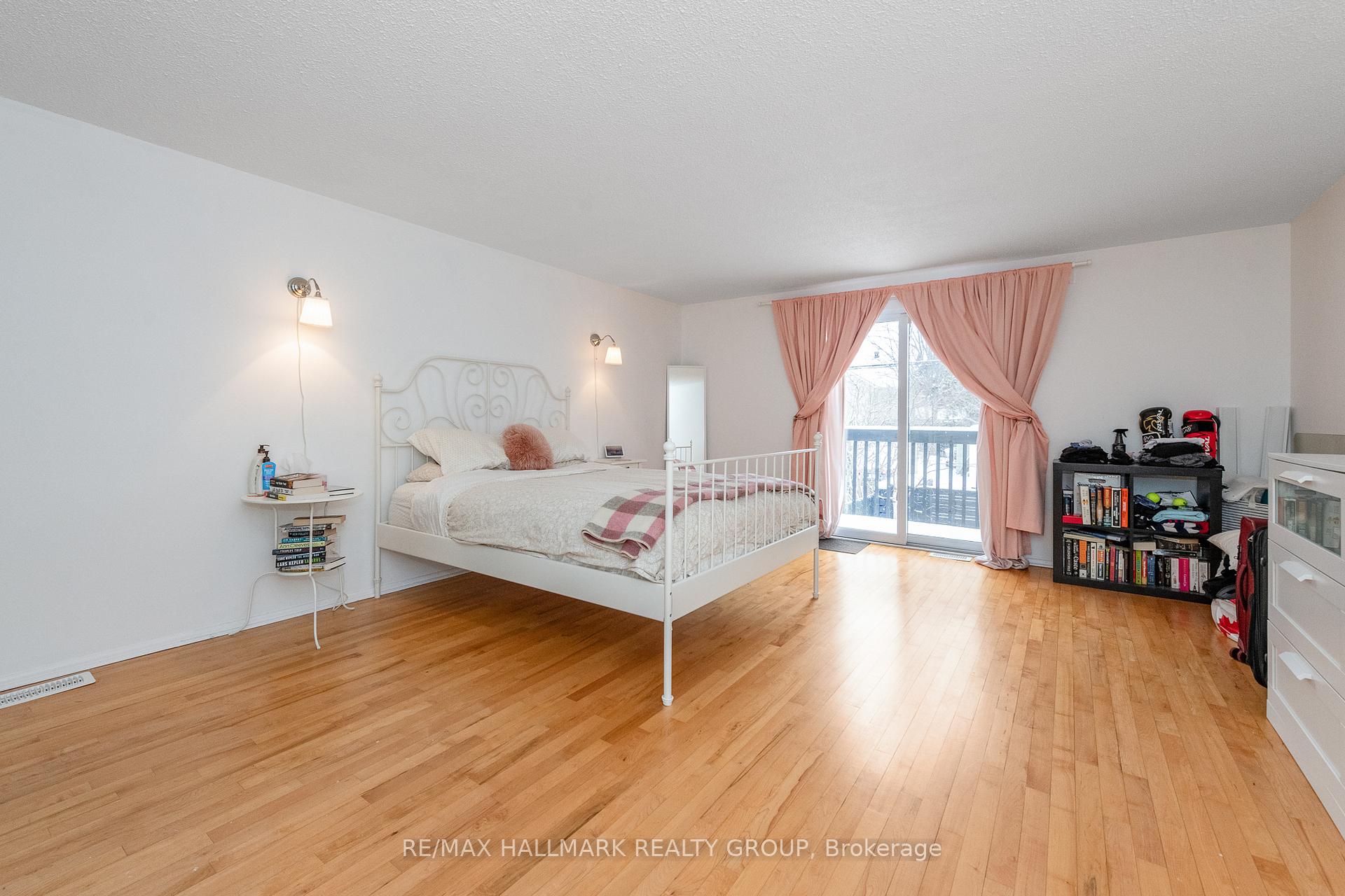 Photo 8 of 133 Bayswater Avenue, Ottawa, Hintonburg — HOMEH