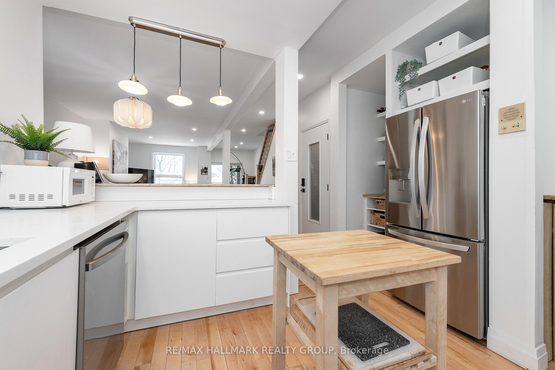 Photo 16 of 133 Bayswater Avenue, Ottawa, Hintonburg — HOMEH