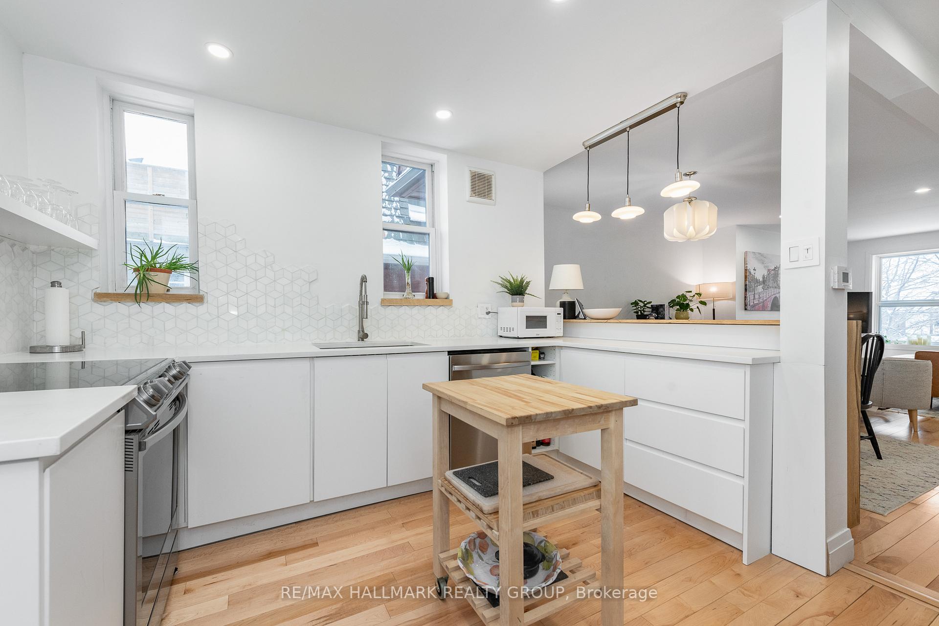 Photo 33 of 133 Bayswater Avenue, Ottawa, Hintonburg — HOMEH