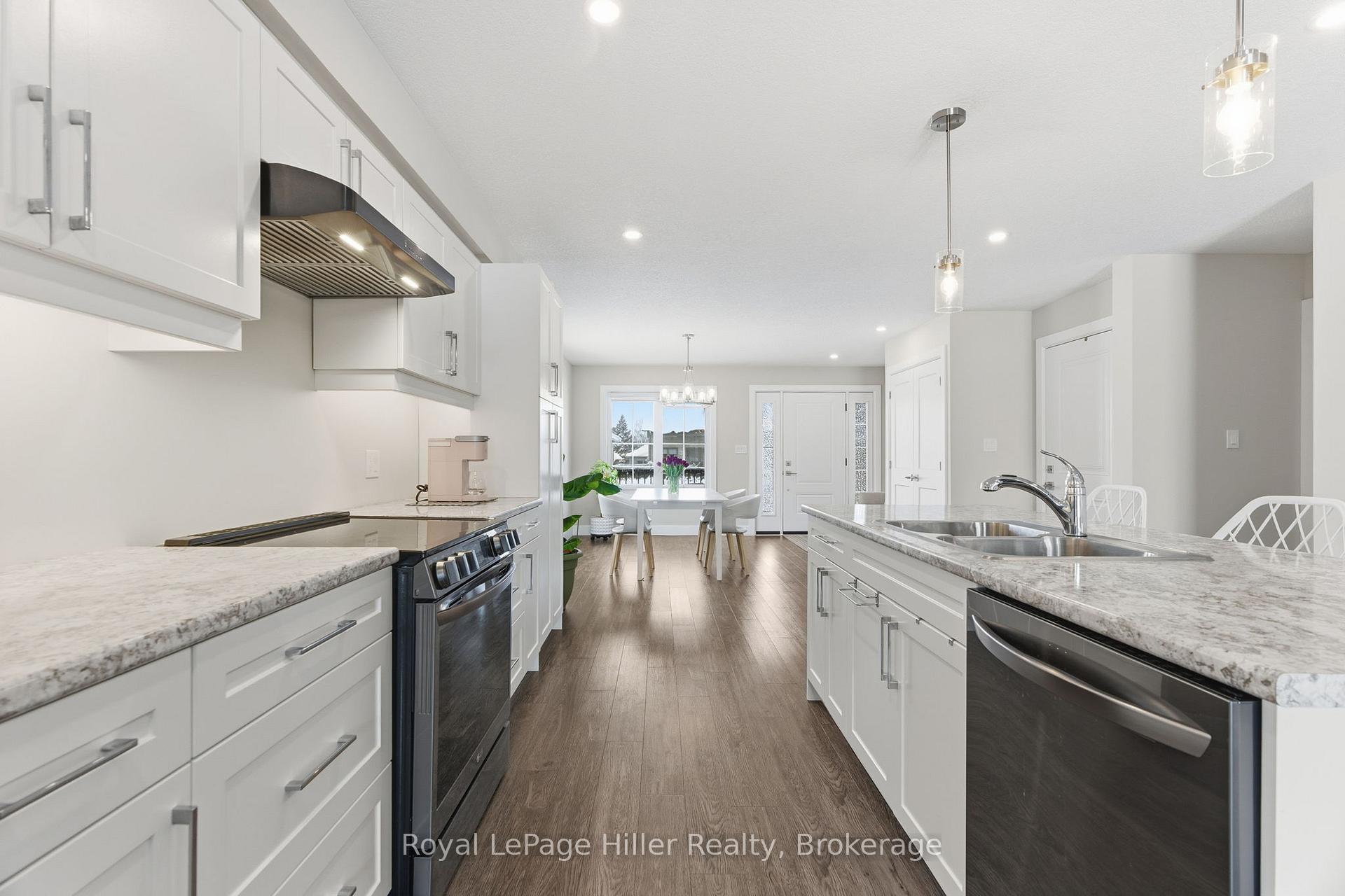 Photo 2 of 225A Thames Avenue, West Perth, Mitchell — HOMEH