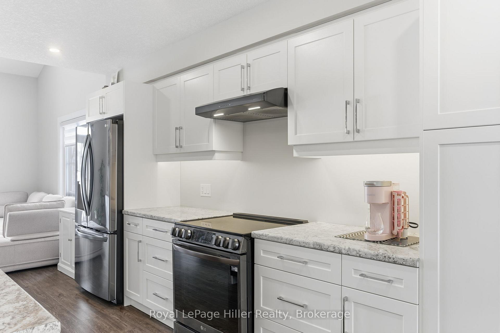 Photo 33 of 225A Thames Avenue, West Perth, Mitchell — HOMEH