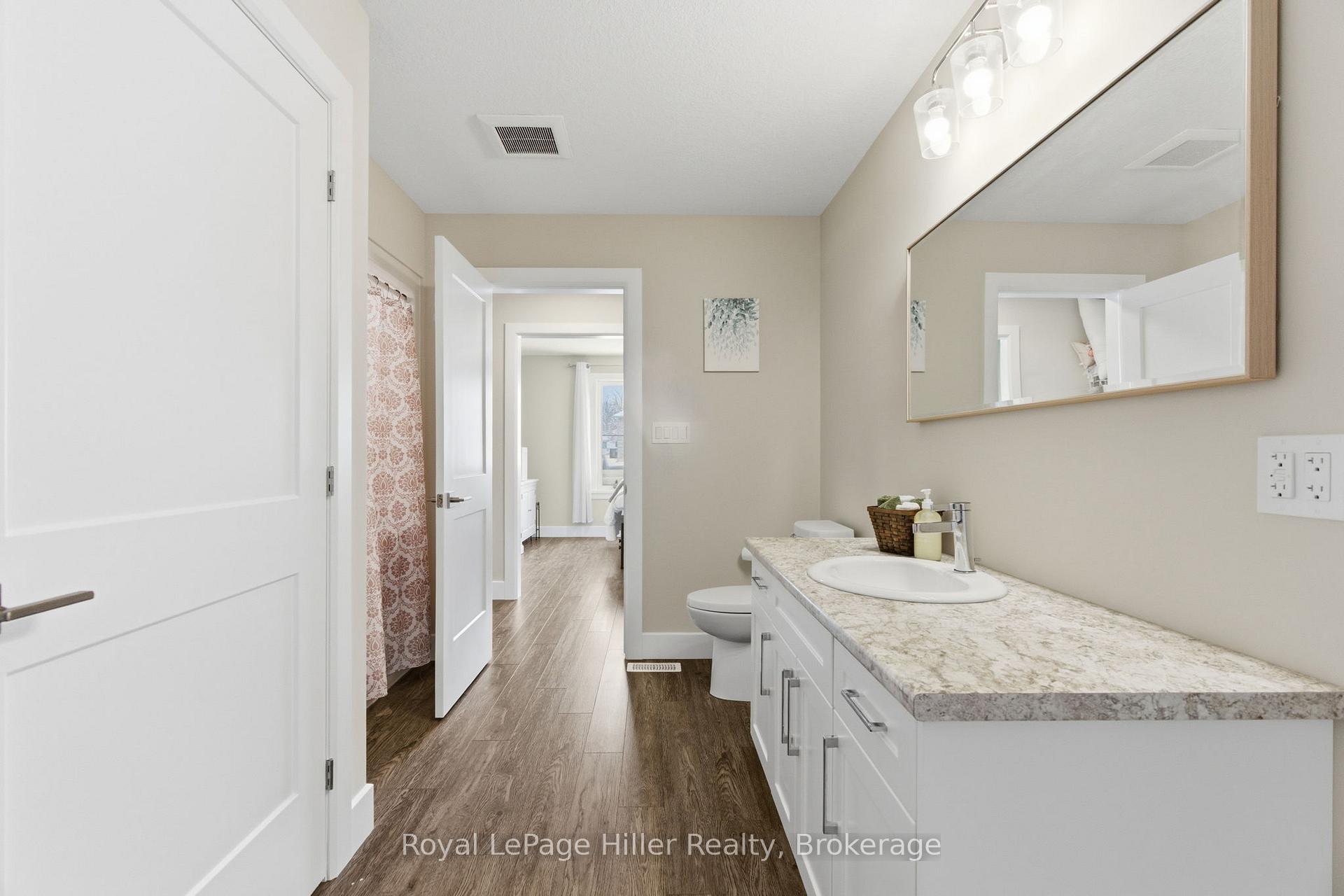 Photo 11 of 225A Thames Avenue, West Perth, Mitchell — HOMEH