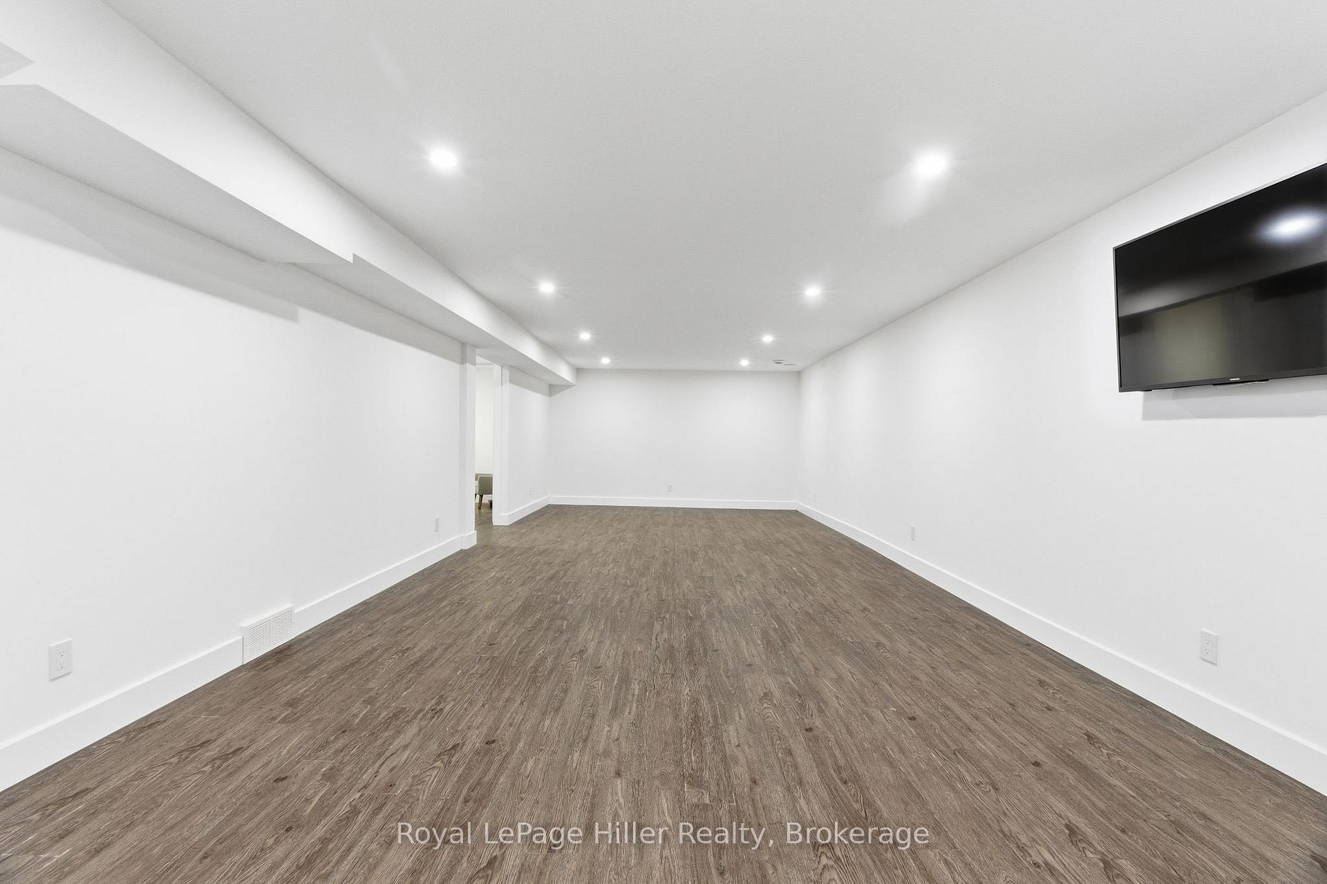 Photo 34 of 225A Thames Avenue, West Perth, Mitchell — HOMEH
