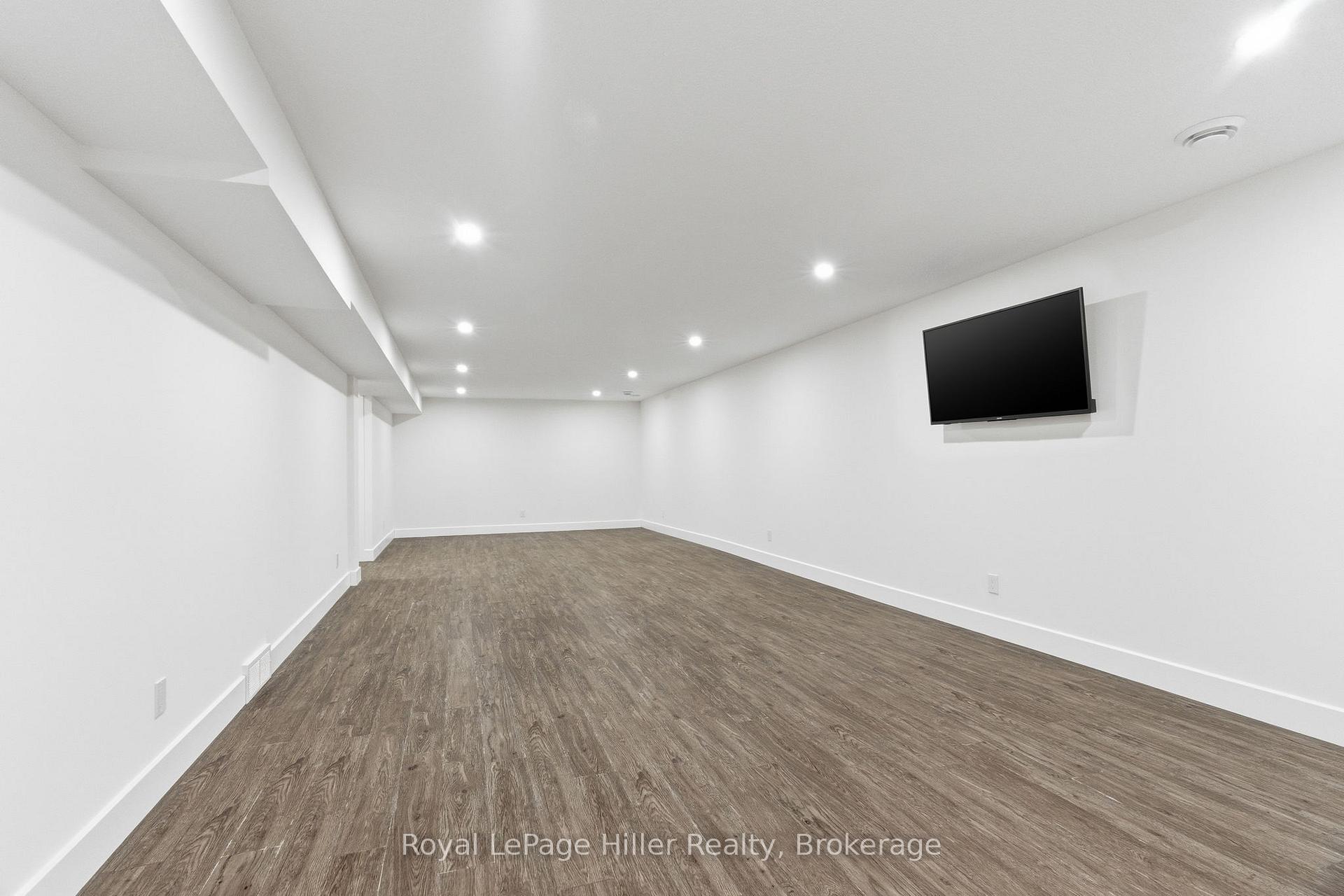 Photo 17 of 225A Thames Avenue, West Perth, Mitchell — HOMEH
