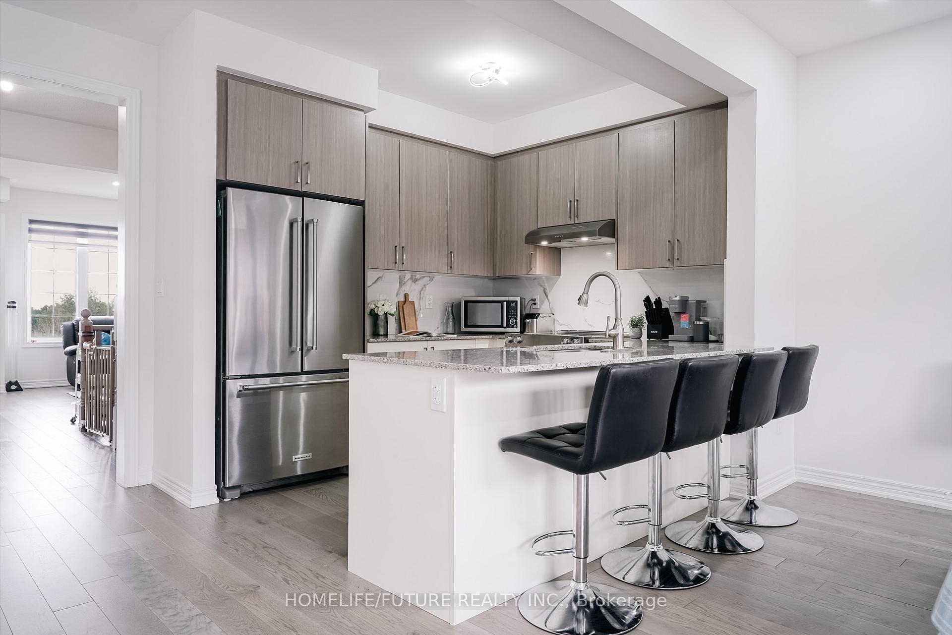 Photo 5 of 2626 Delphinium Trail, Pickering, Rural Pickering — HOMEH