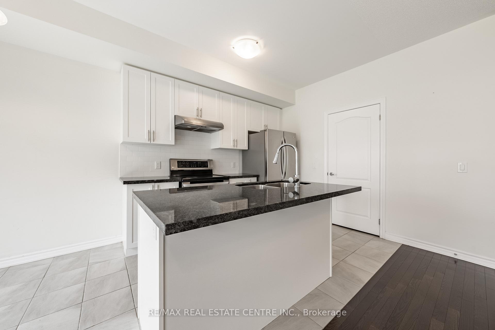 Photo 30 of 391 Athabasca Common, Oakville, Joshua Meadows — HOMEH