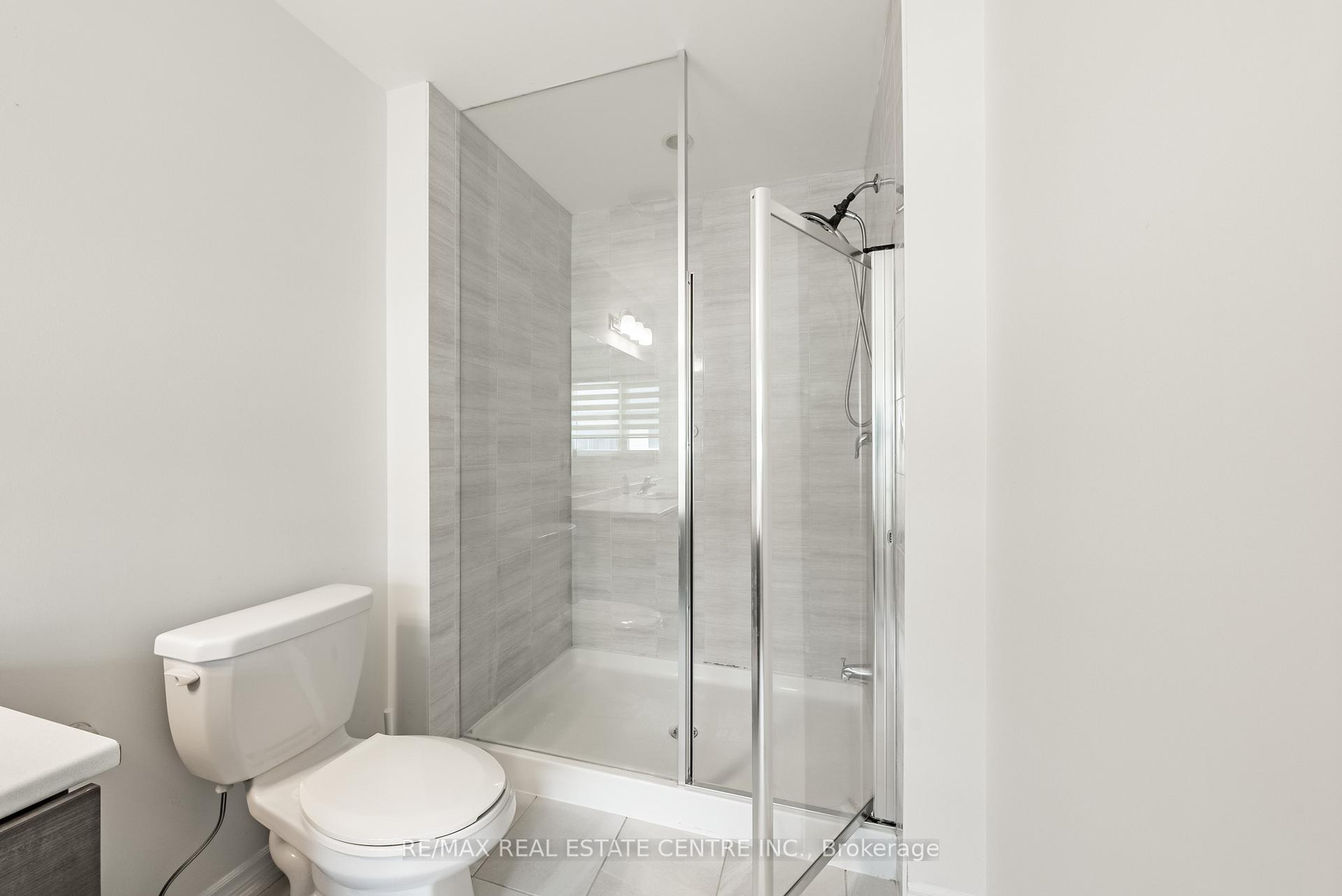 Photo 17 of 391 Athabasca Common, Oakville, Joshua Meadows — HOMEH