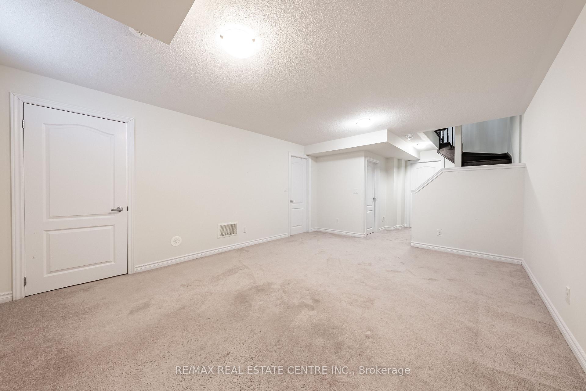 Photo 36 of 391 Athabasca Common, Oakville, Joshua Meadows — HOMEH
