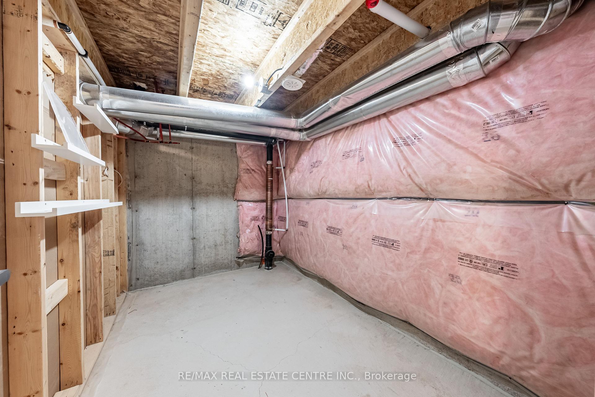 Photo 21 of 391 Athabasca Common, Oakville, Joshua Meadows — HOMEH