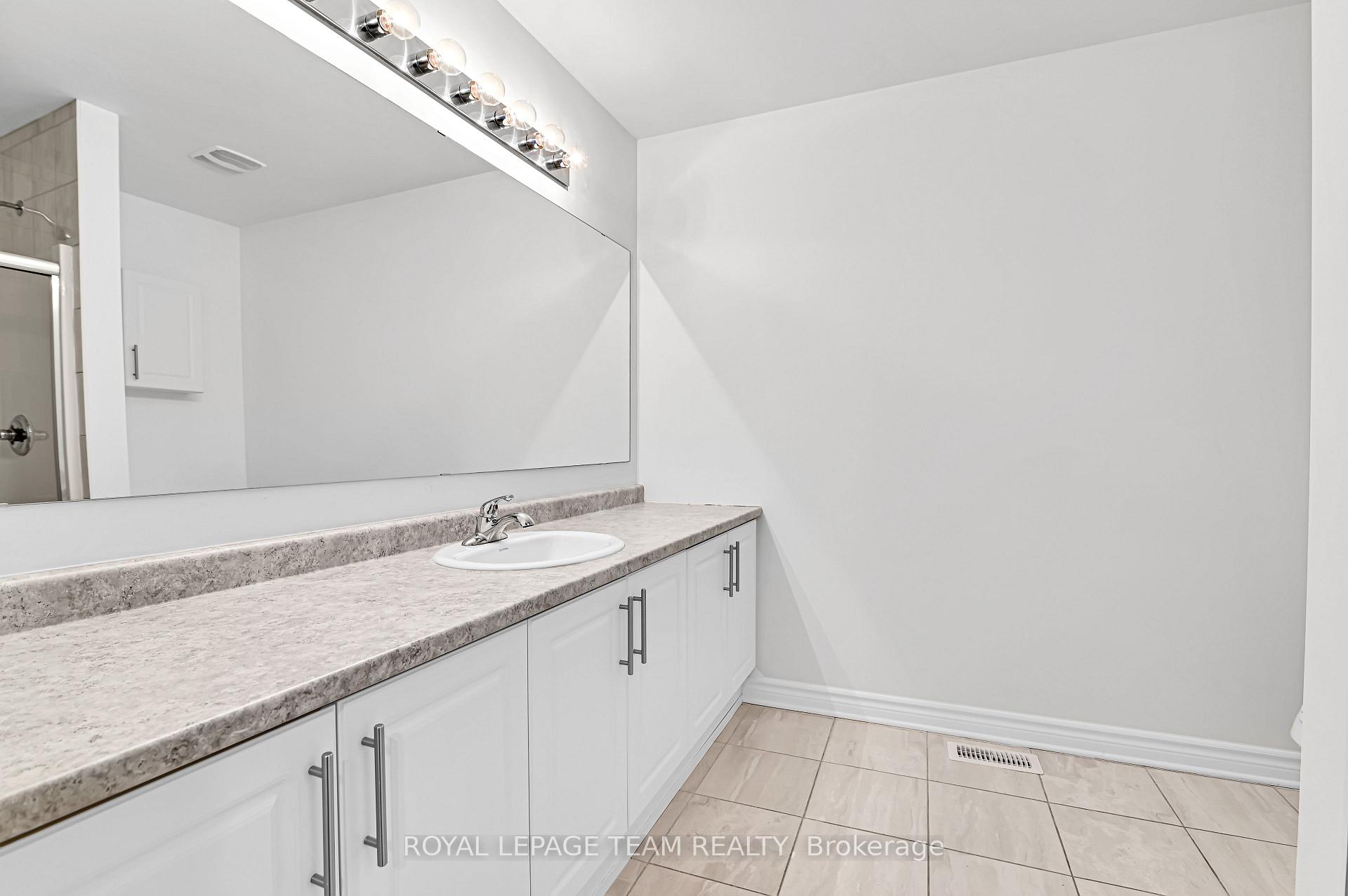 Photo 19 of 1023 Cedar Creek Drive, Ottawa, Blossom Park/Kemp Park/Findlay Creek — HOMEH