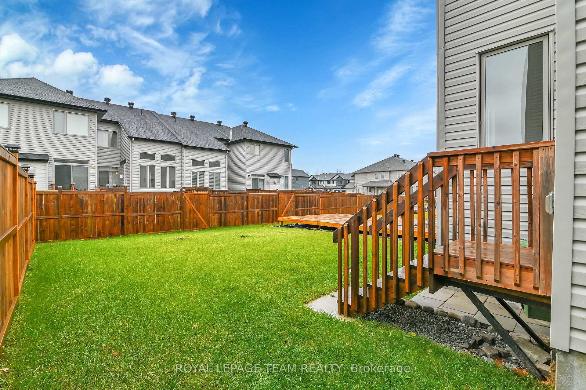 Photo 35 of 1023 Cedar Creek Drive, Ottawa, Blossom Park/Kemp Park/Findlay Creek — HOMEH