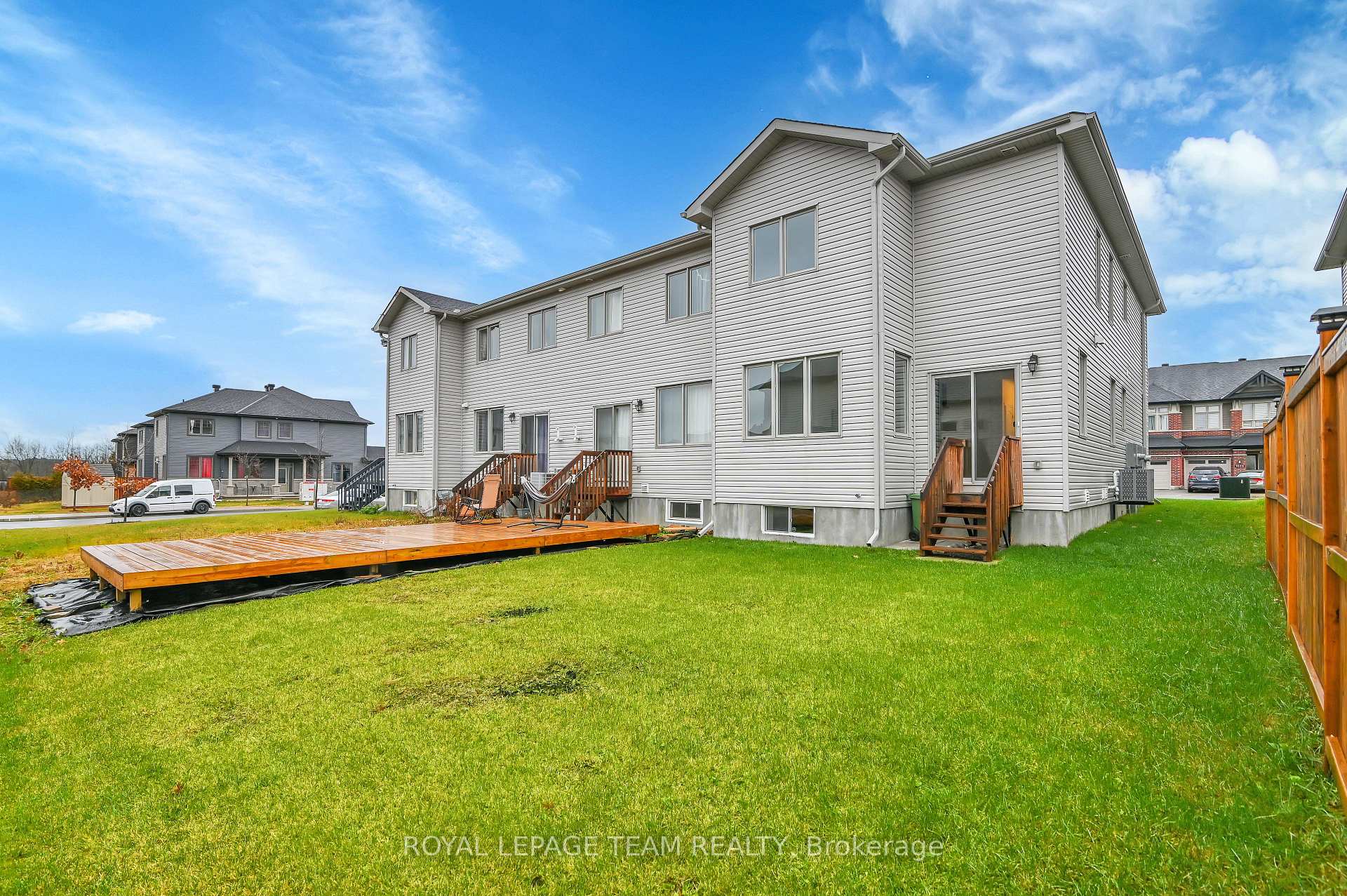 Photo 36 of 1023 Cedar Creek Drive, Ottawa, Blossom Park/Kemp Park/Findlay Creek — HOMEH