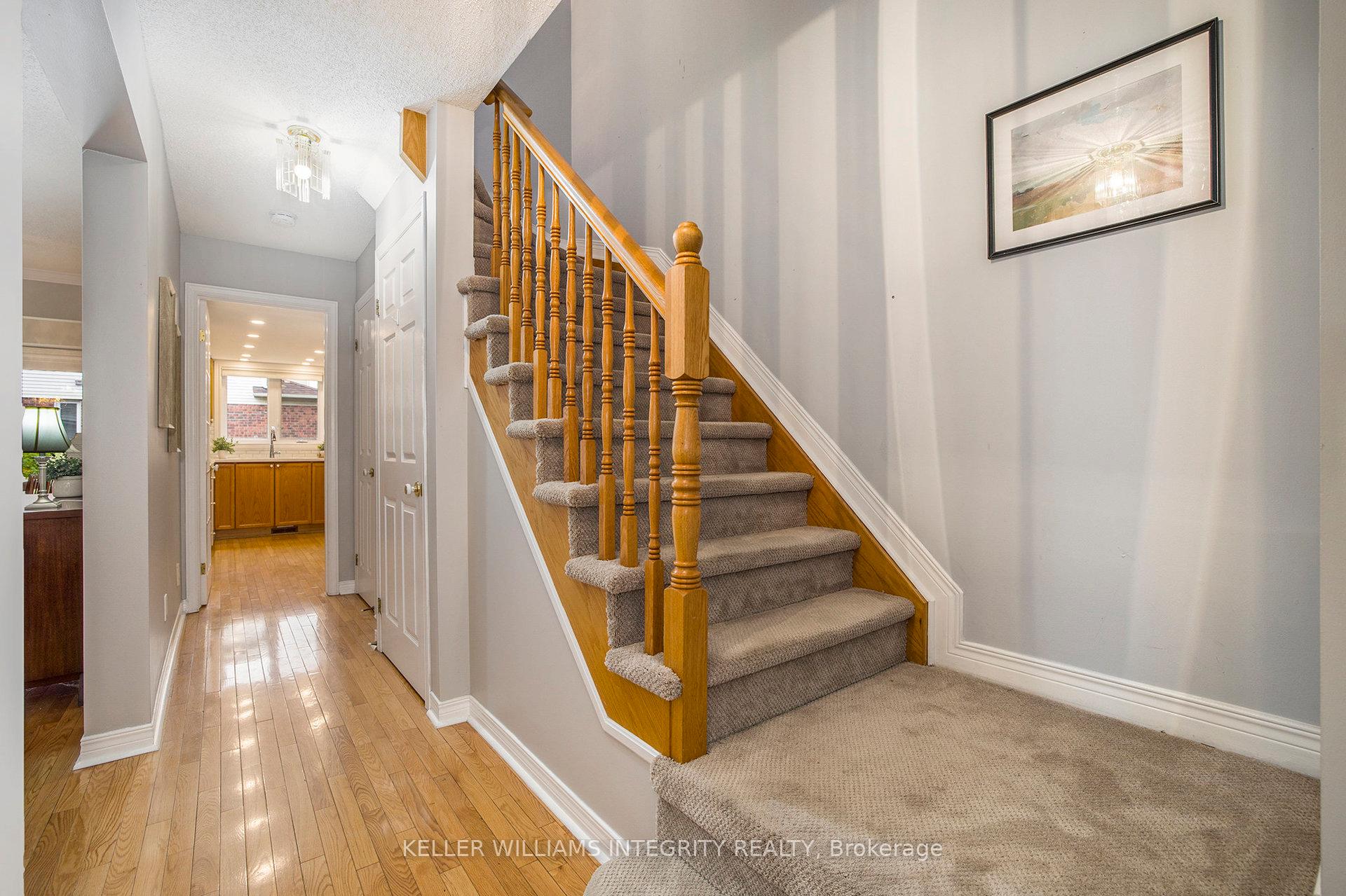 Photo 5 of 50 Grenadier Way, Ottawa, Barrhaven - Longfields — HOMEH