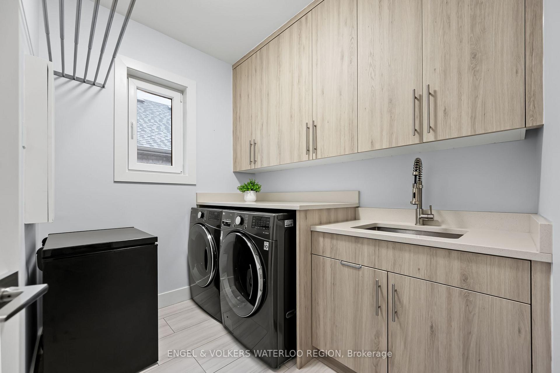 Photo 17 of 24 Sylvia Street, Kitchener — HOMEH
