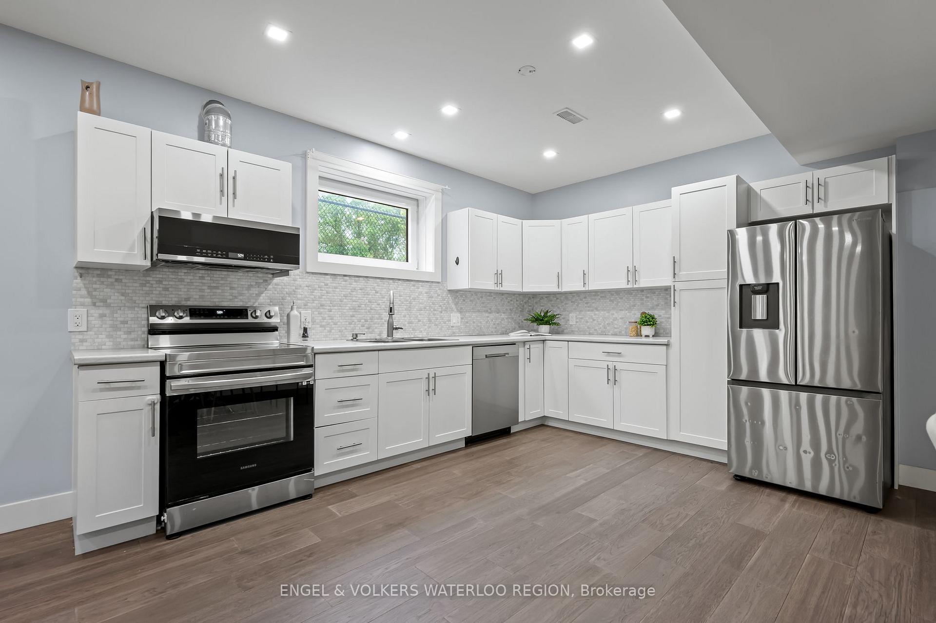 Photo 8 of 24 Sylvia Street, Kitchener — HOMEH