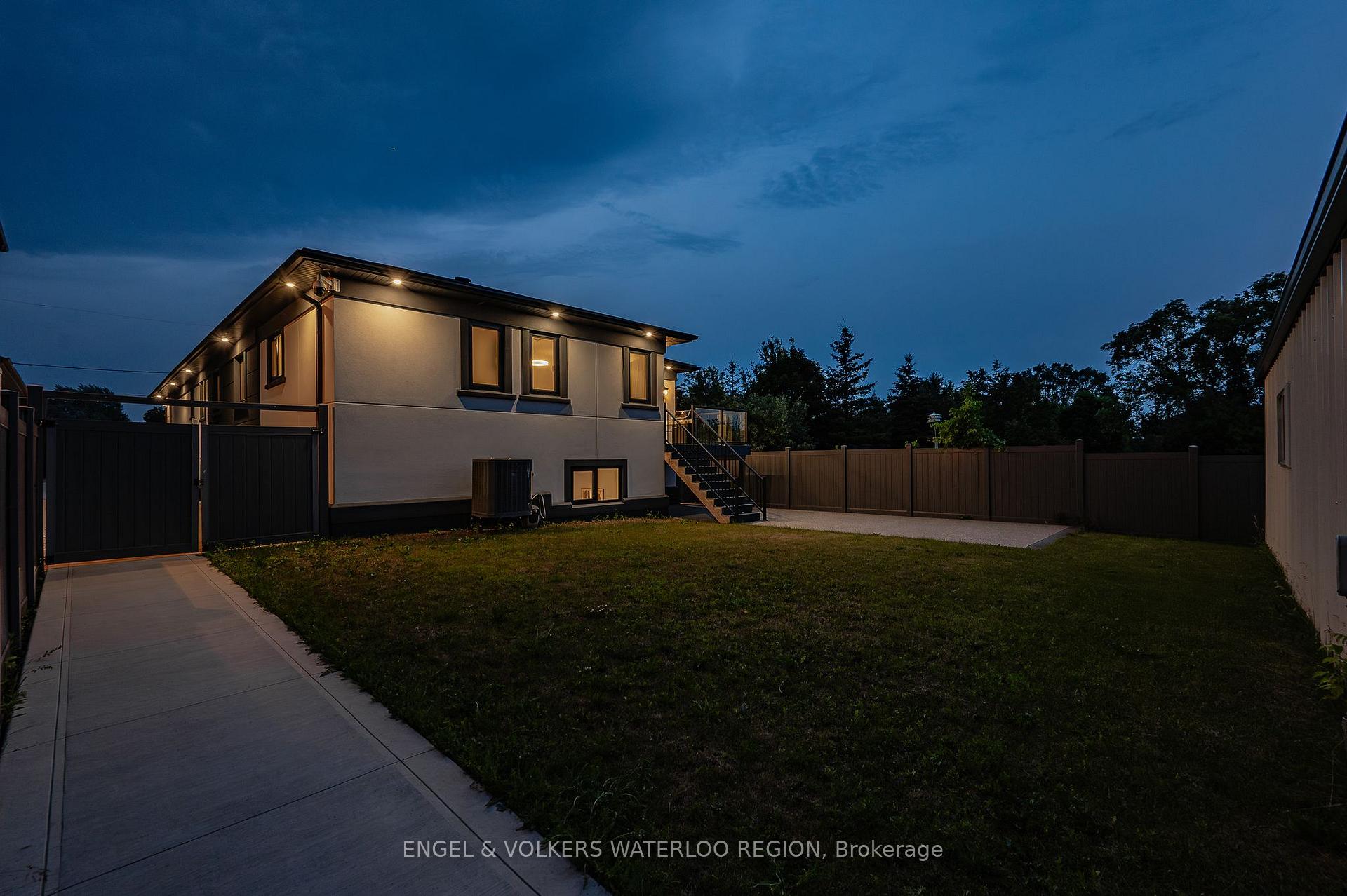Photo 50 of 24 Sylvia Street, Kitchener — HOMEH