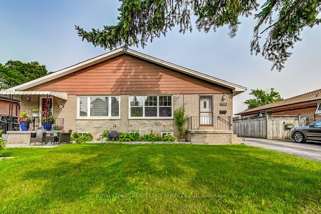 Photo 8 of 1196 Grange Road, Oakville, Falgarwood — HOMEH