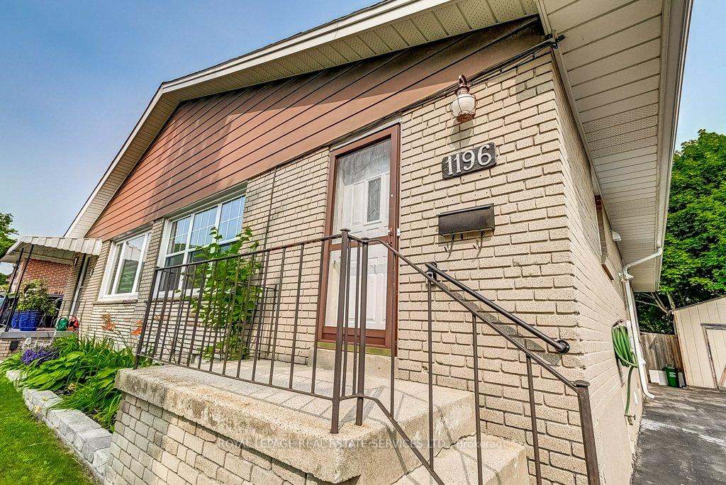 Photo 9 of 1196 Grange Road, Oakville, Falgarwood — HOMEH