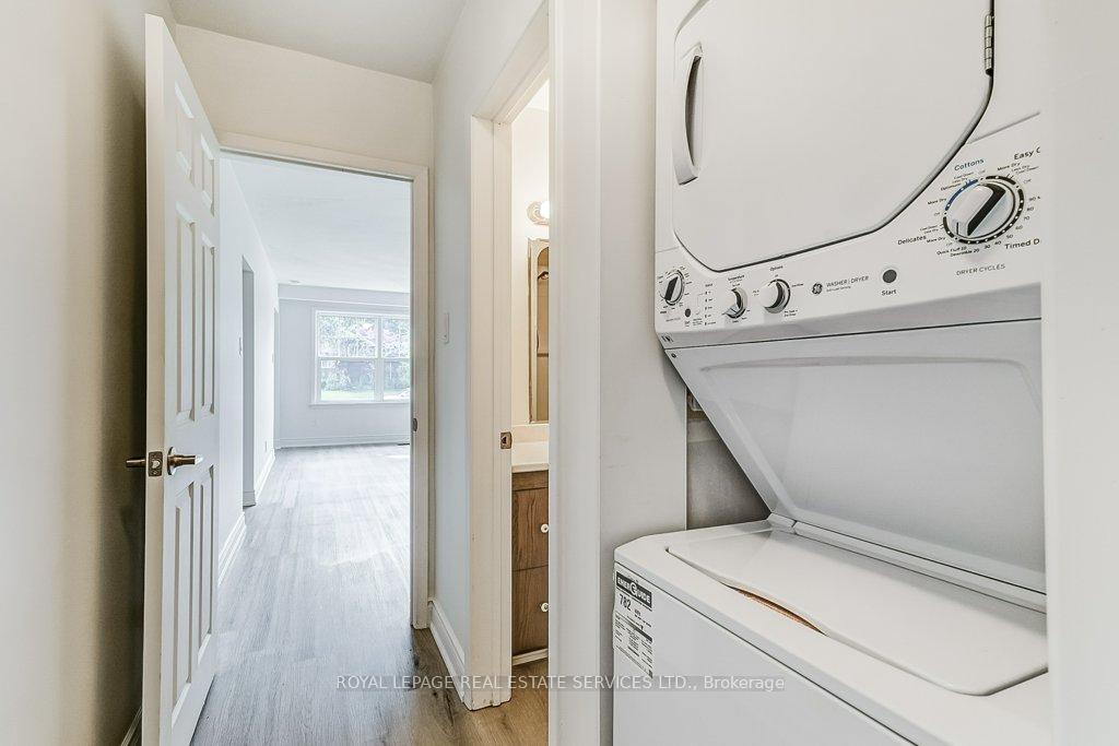 Photo 26 of 1196 Grange Road, Oakville, Falgarwood — HOMEH