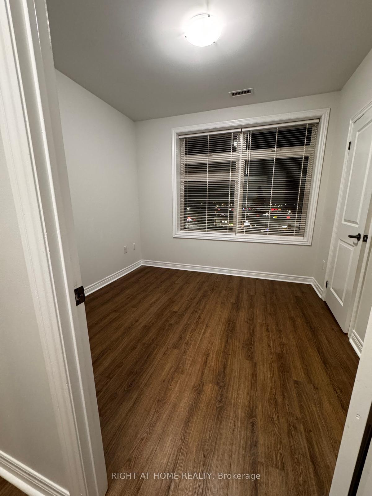 Photo 2 of Unit 520, 39 New Delhi Drive E, Markham, Cedarwood — HOMEH