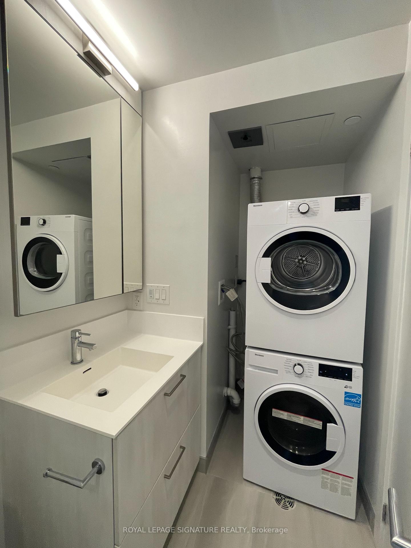 Photo 12 of Unit 2108, 40 Lagerfeld Drive, Brampton, Northwest Brampton — HOMEH
