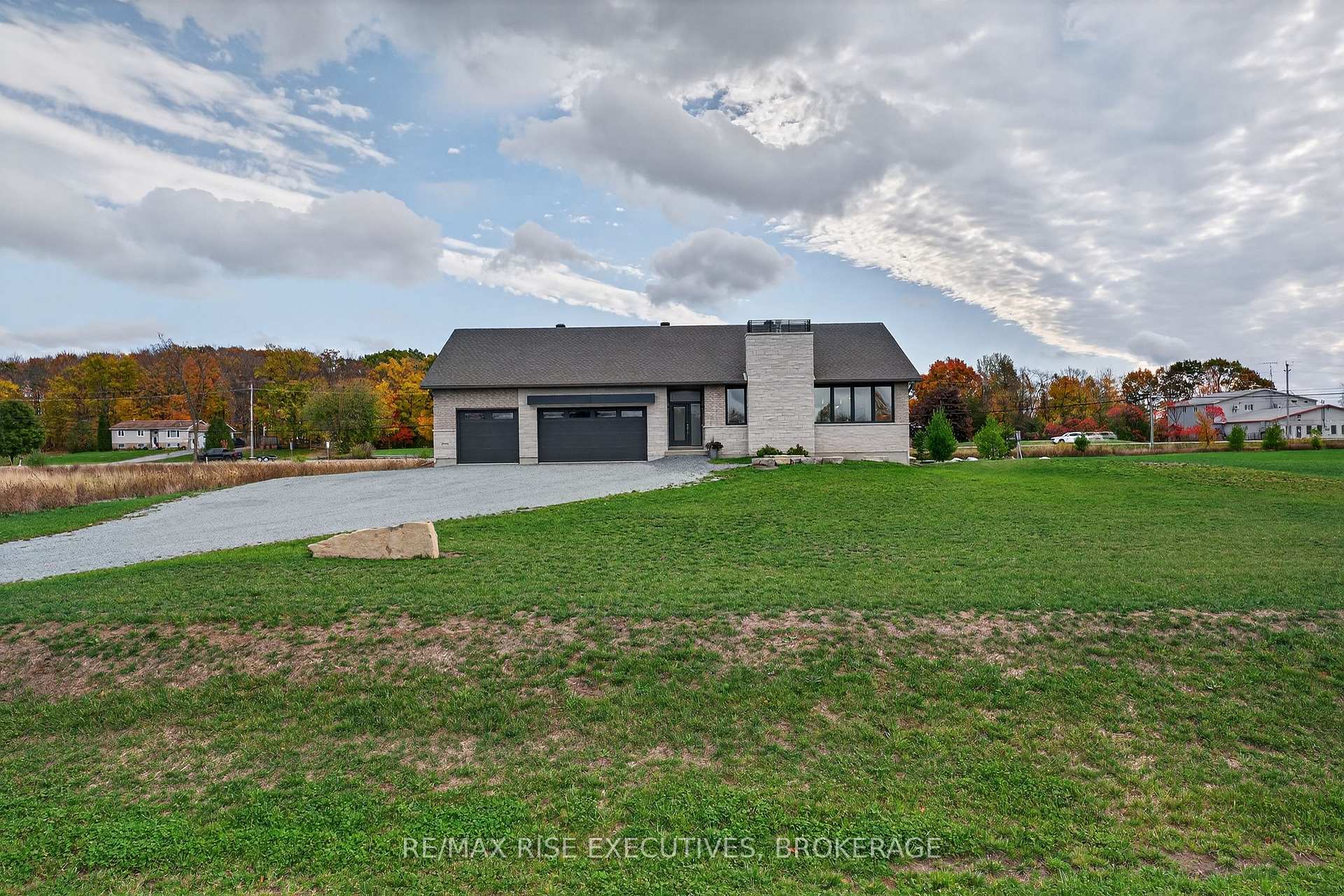 Photo 2 of 158 Summerside Drive, Frontenac, Frontenac South — HOMEH