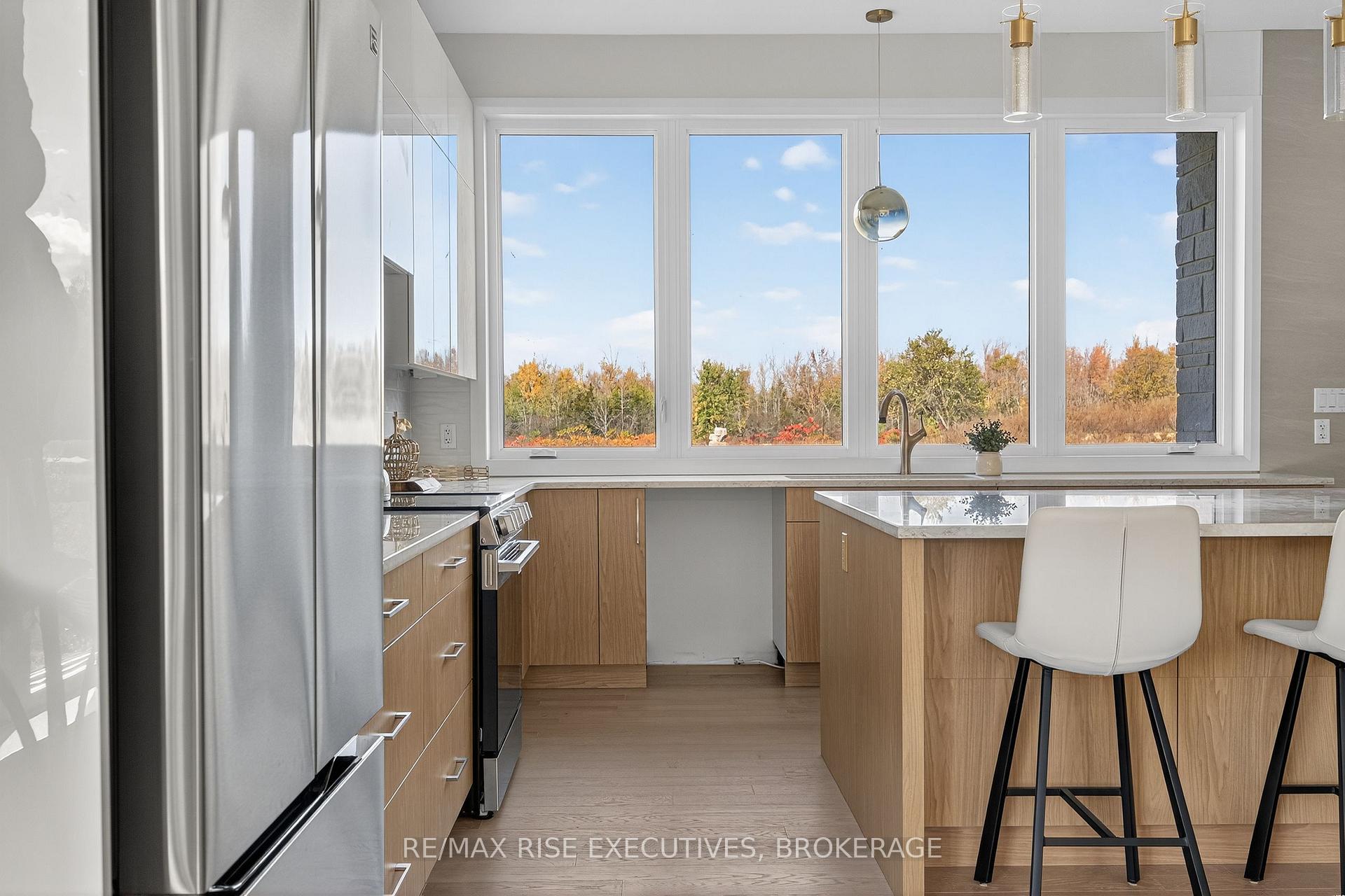 Photo 5 of 158 Summerside Drive, Frontenac, Frontenac South — HOMEH