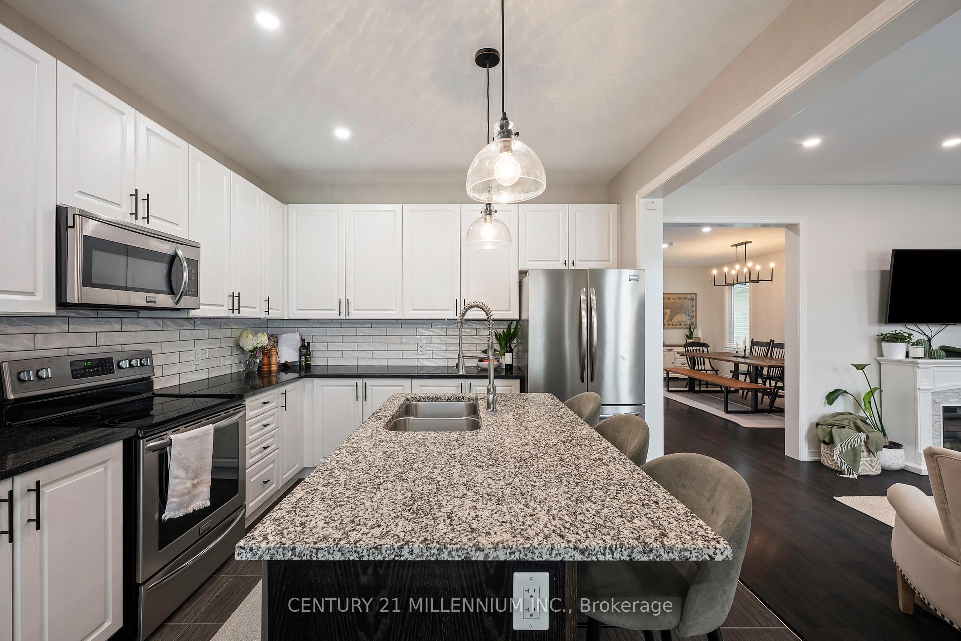 Photo 2 of 521 Brett Street, Shelburne — HOMEH