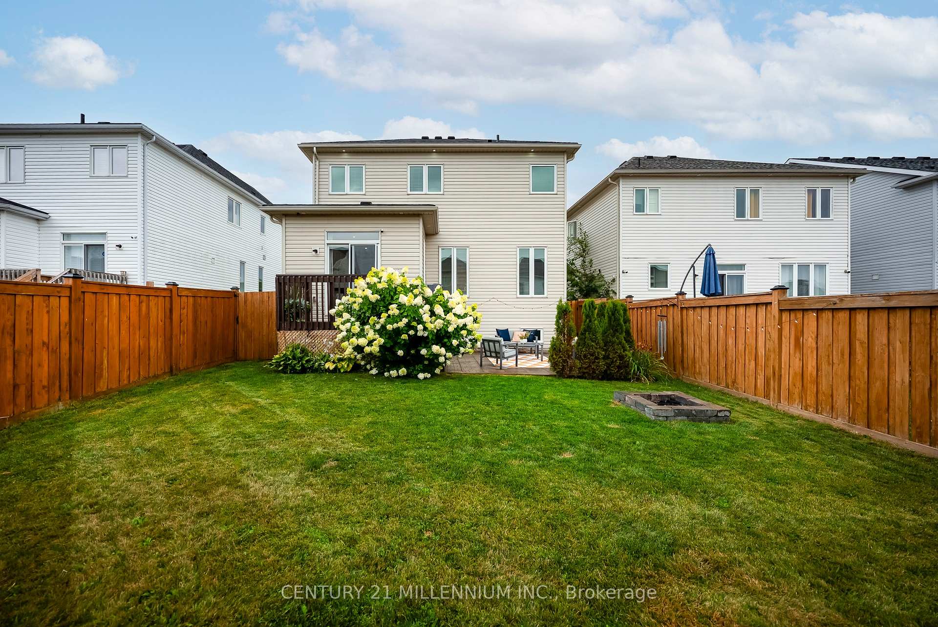 Photo 27 of 521 Brett Street, Shelburne — HOMEH