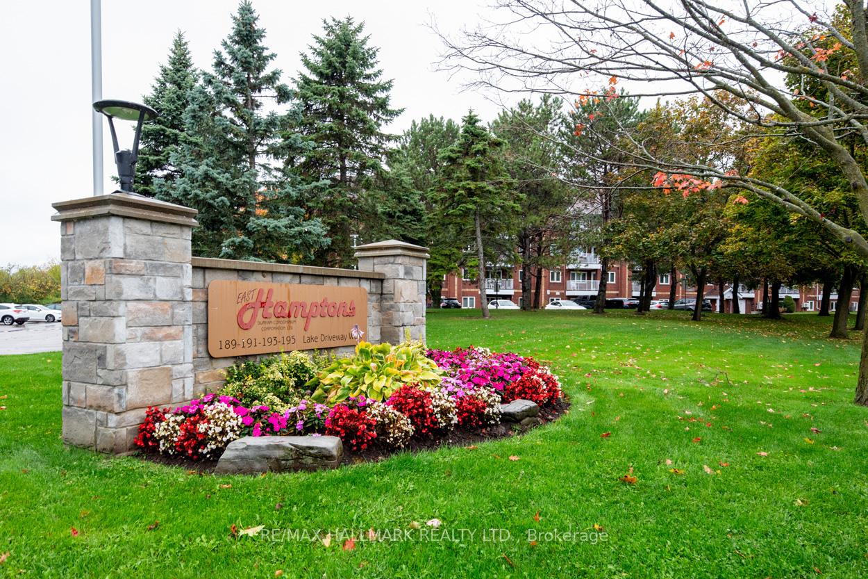 Front of Unit 201, 193 Lake Driveway Drive W