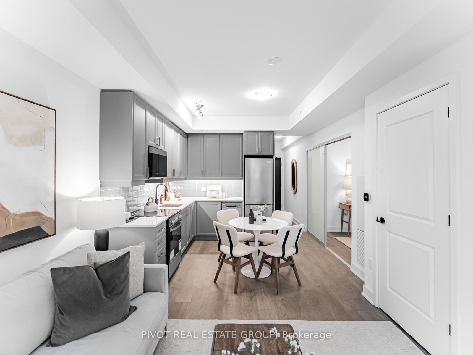 Photo 7 of Unit 301, 2333 Khalsa Gate, Oakville, Westmount — HOMEH