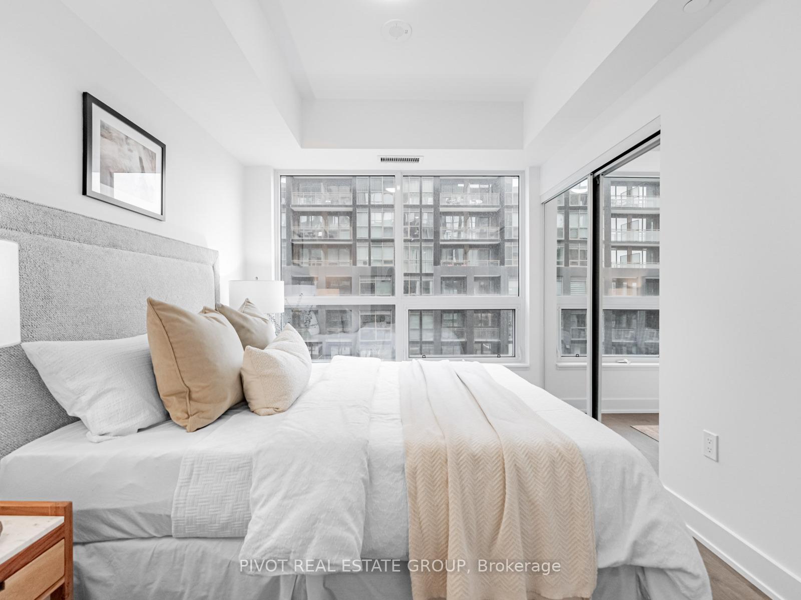 Photo 23 of Unit 301, 2333 Khalsa Gate, Oakville, Westmount — HOMEH