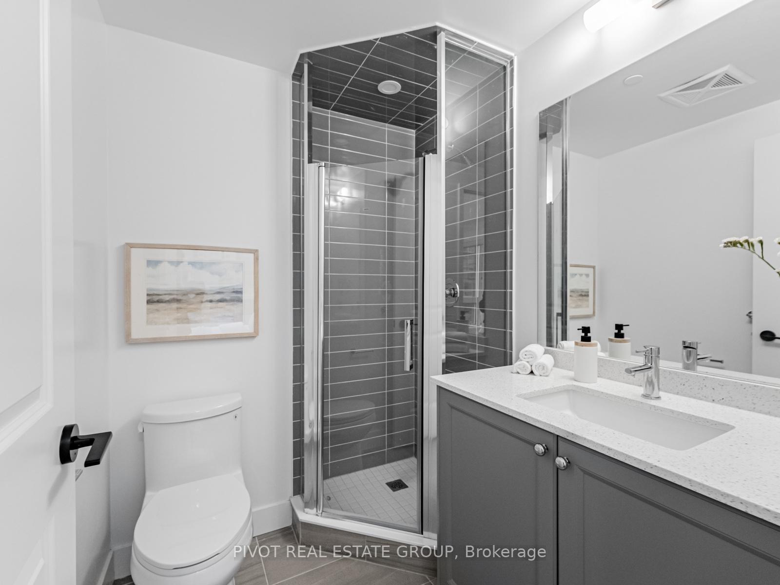 Photo 17 of Unit 301, 2333 Khalsa Gate, Oakville, Westmount — HOMEH