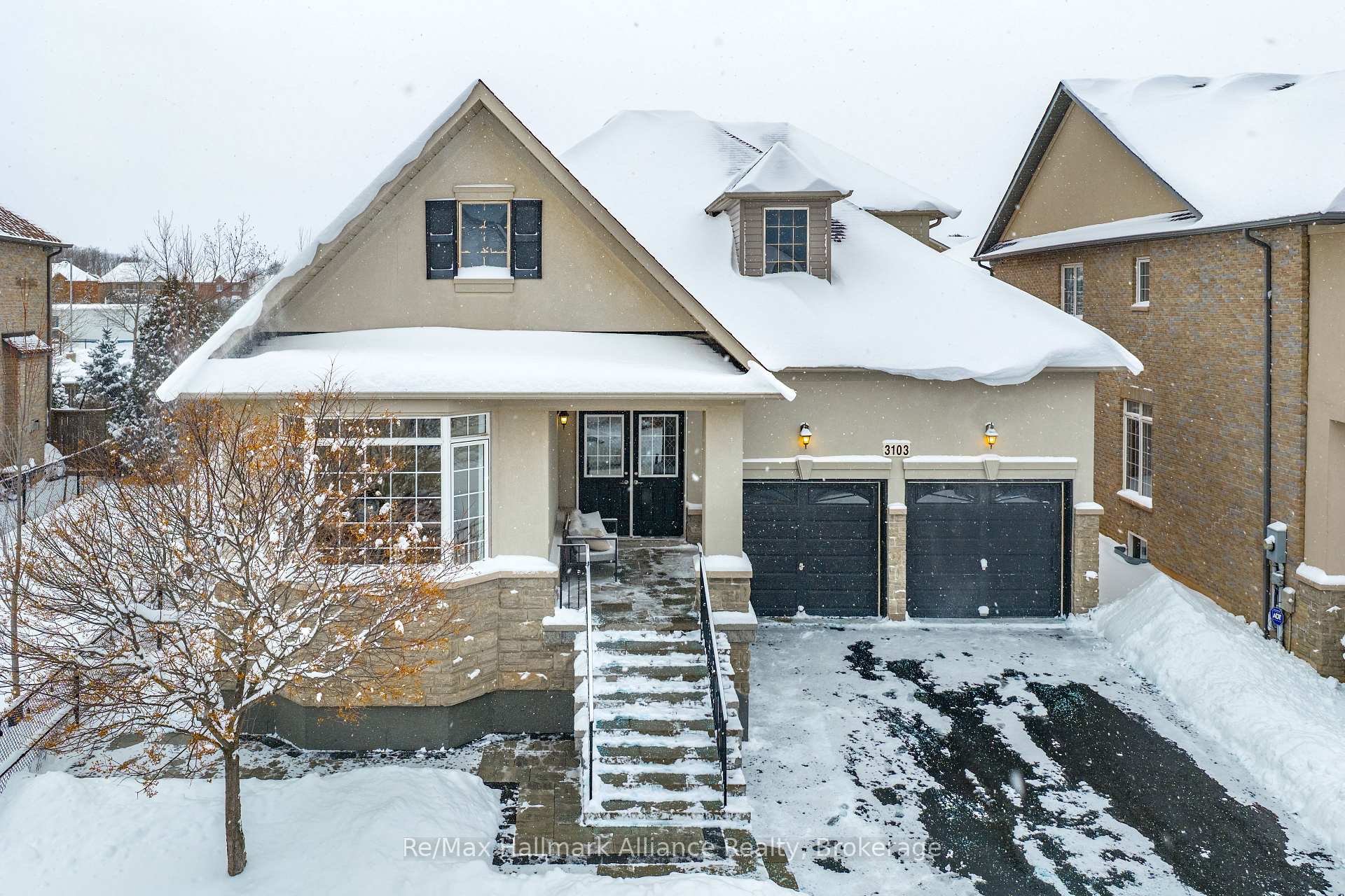 Photo 1 of 3103 Richview Boulevard, Oakville, Bronte Creek — HOMEH
