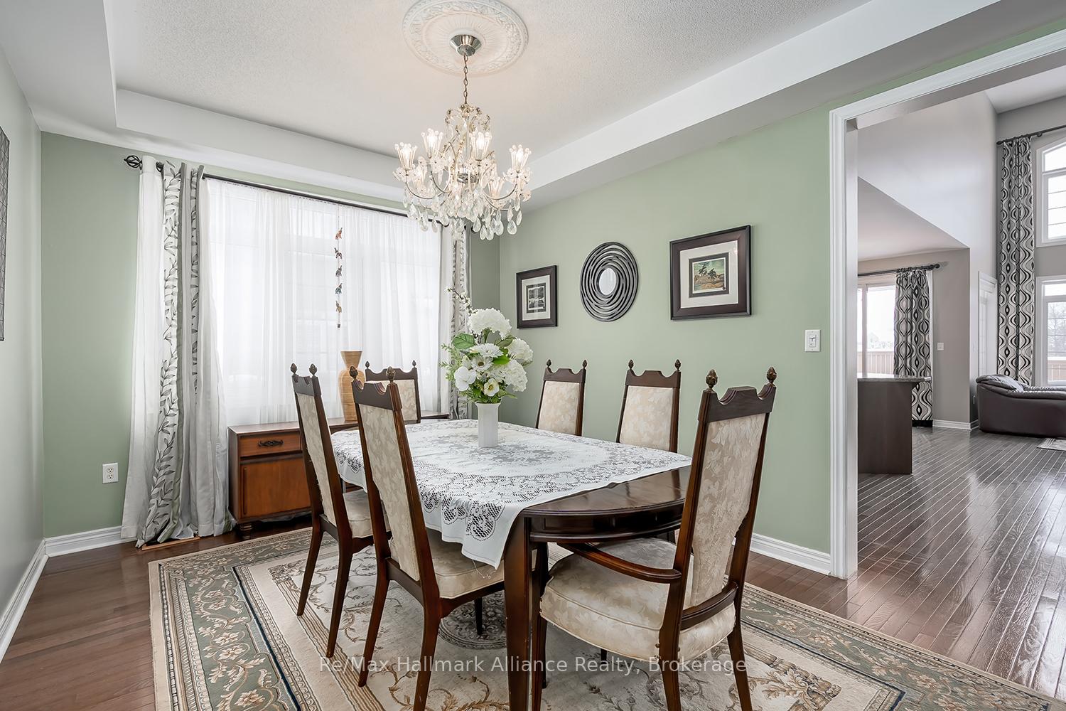 Photo 6 of 3103 Richview Boulevard, Oakville, Bronte Creek — HOMEH