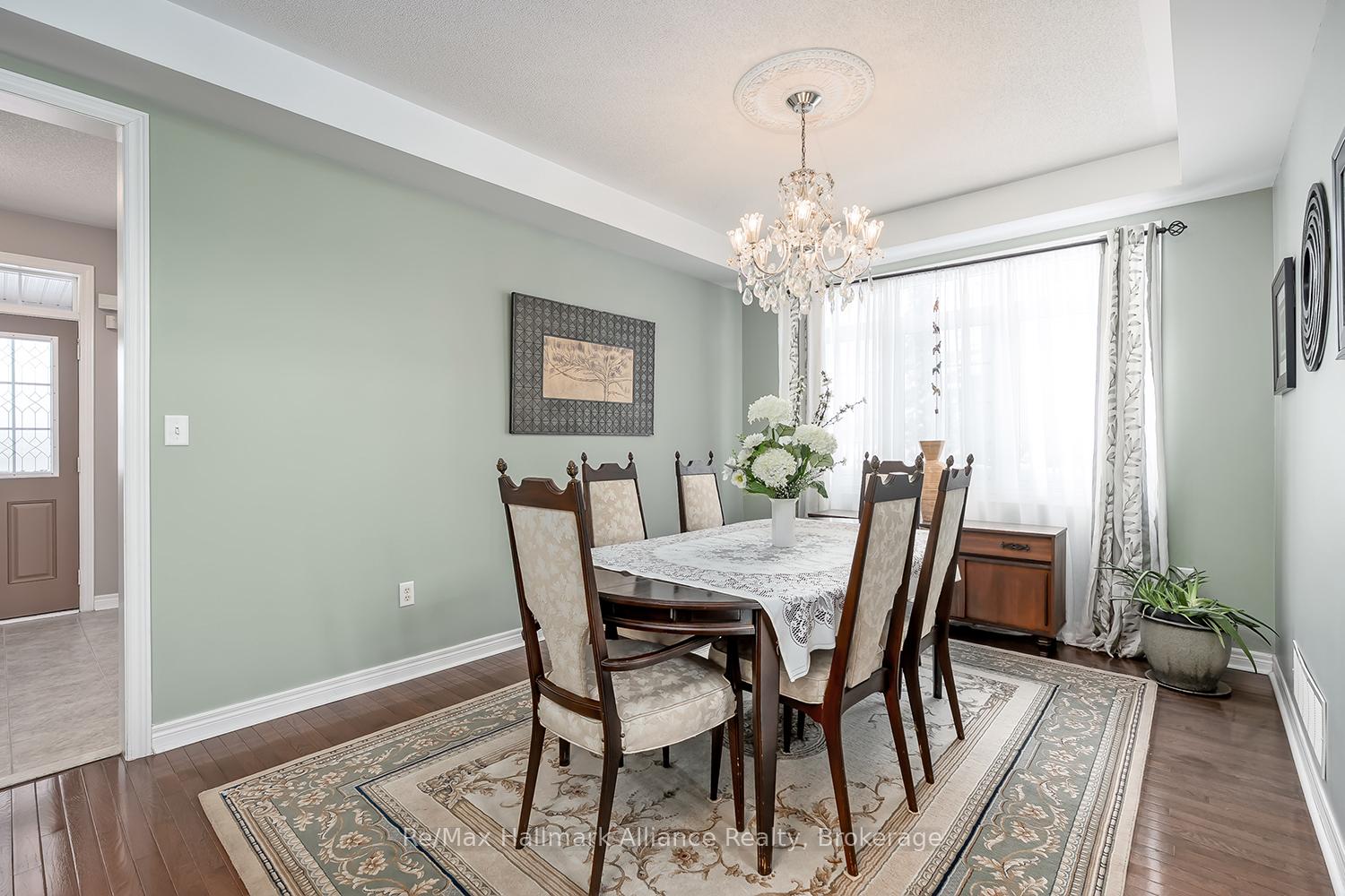 Photo 4 of 3103 Richview Boulevard, Oakville, Bronte Creek — HOMEH