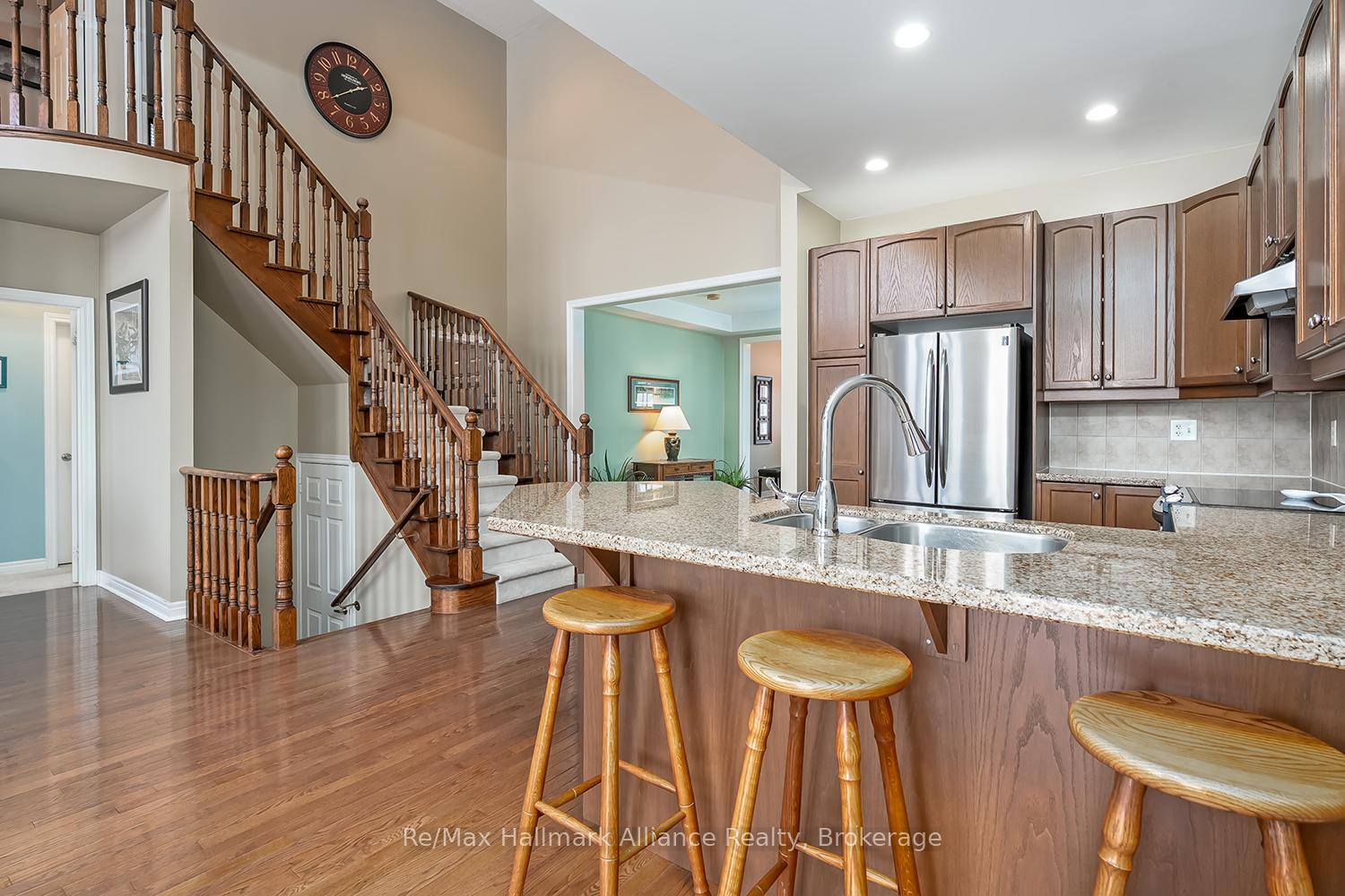 Photo 12 of 3103 Richview Boulevard, Oakville, Bronte Creek — HOMEH