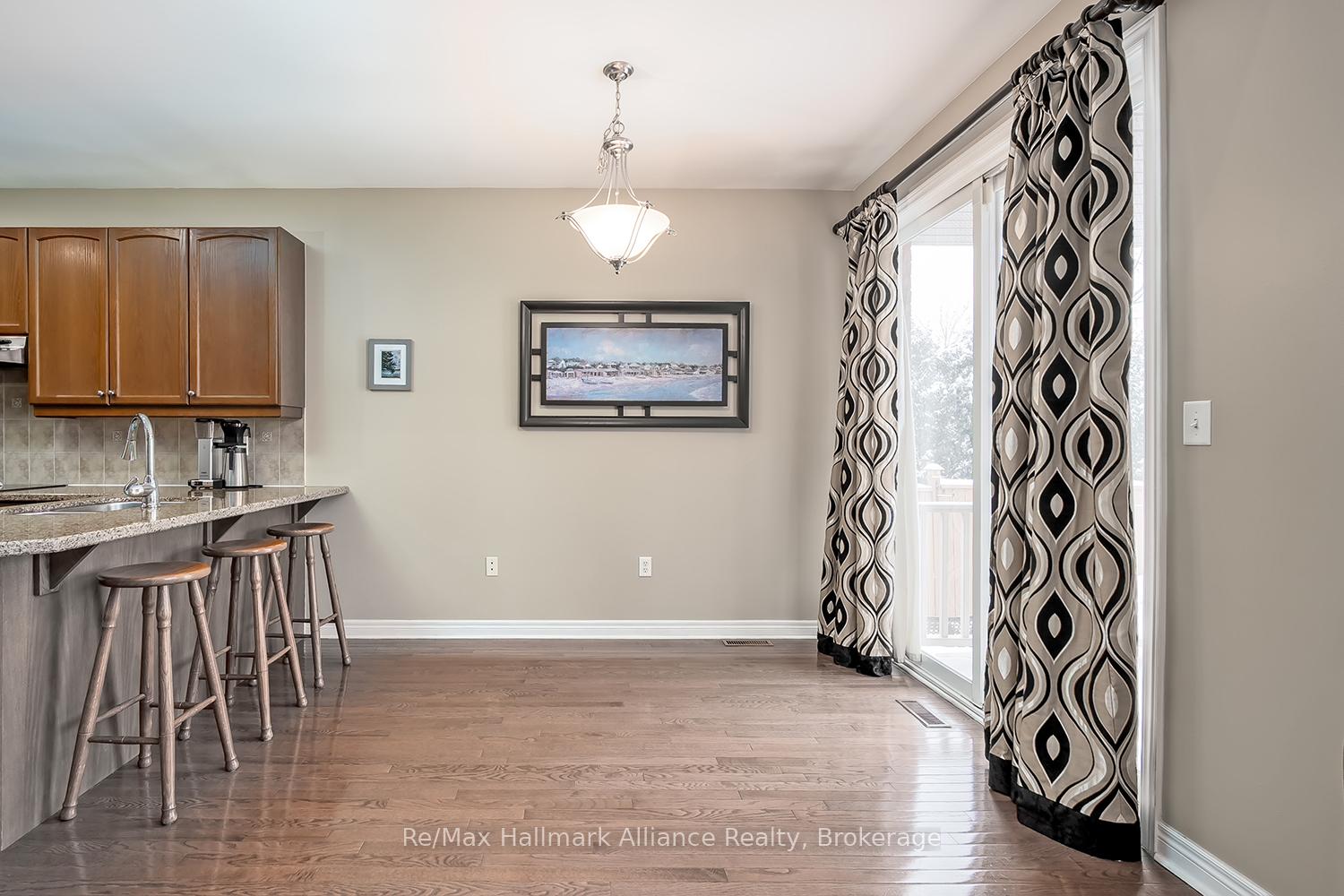 Photo 24 of 3103 Richview Boulevard, Oakville, Bronte Creek — HOMEH