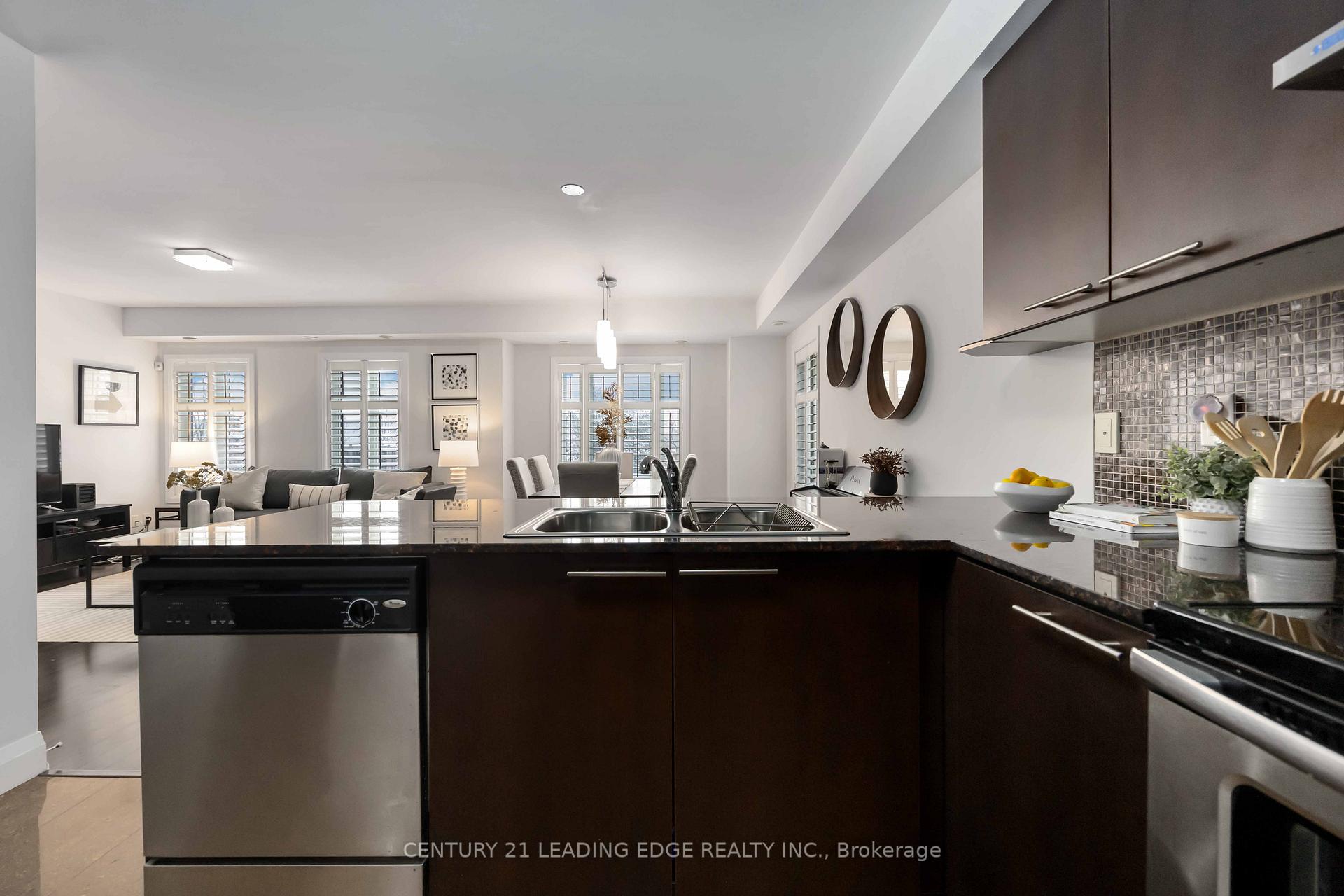 Photo 8 of Unit 285, 326 John Street, Markham, Aileen-Willowbrook — HOMEH